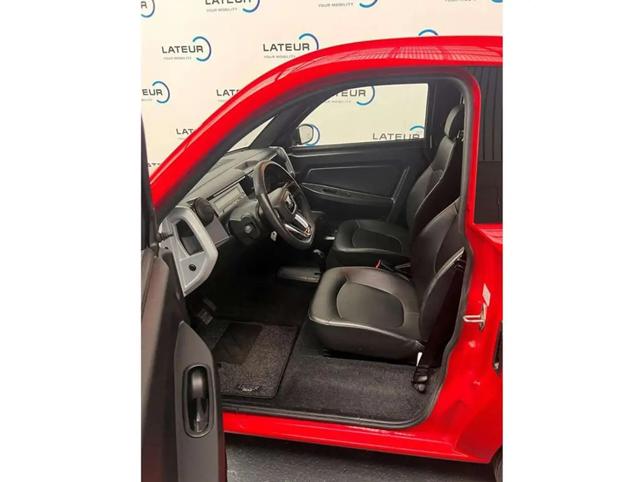 Ligier Myli I.Deal E5 diesel Toledo Rood - Radio DIN Bluetoot 9
