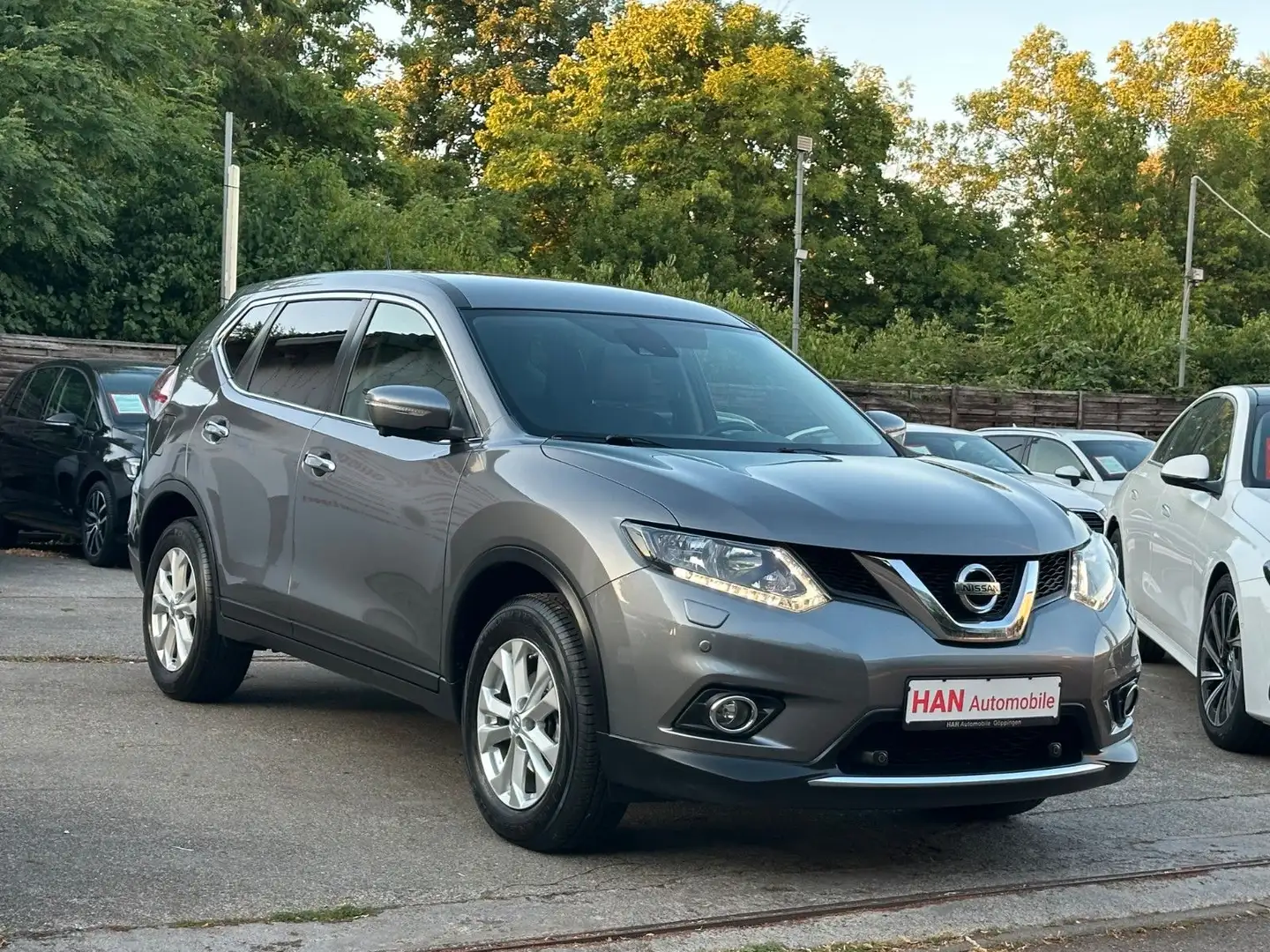 Nissan X-Trail Acenta /360°/Navi/SHZ/Temp.PDC Grijs - 2