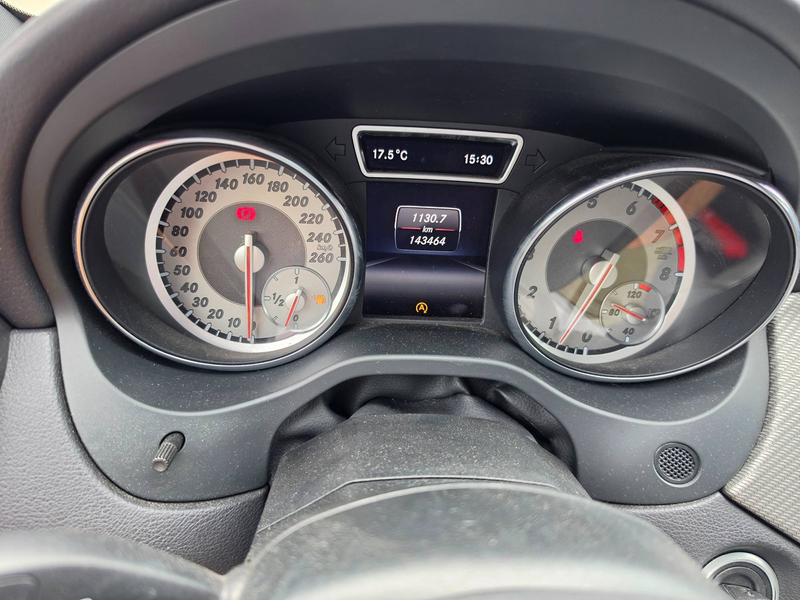Mercedes-Benz GLA 200 GLA 200 — photo 11