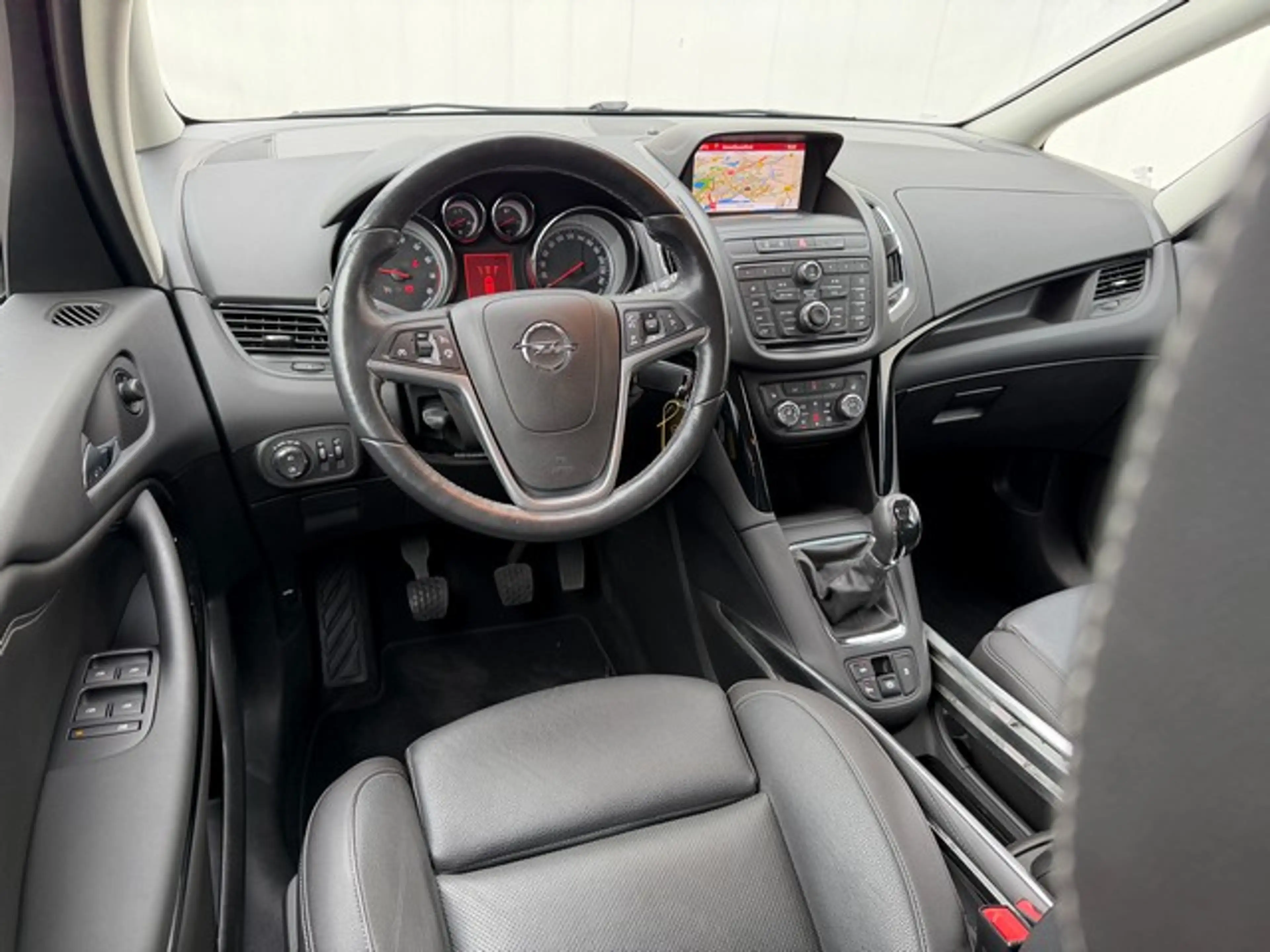 Opel Zafira 1.4 Turbo Executive met Leer, Winterpakket, Navi/C — photo 13