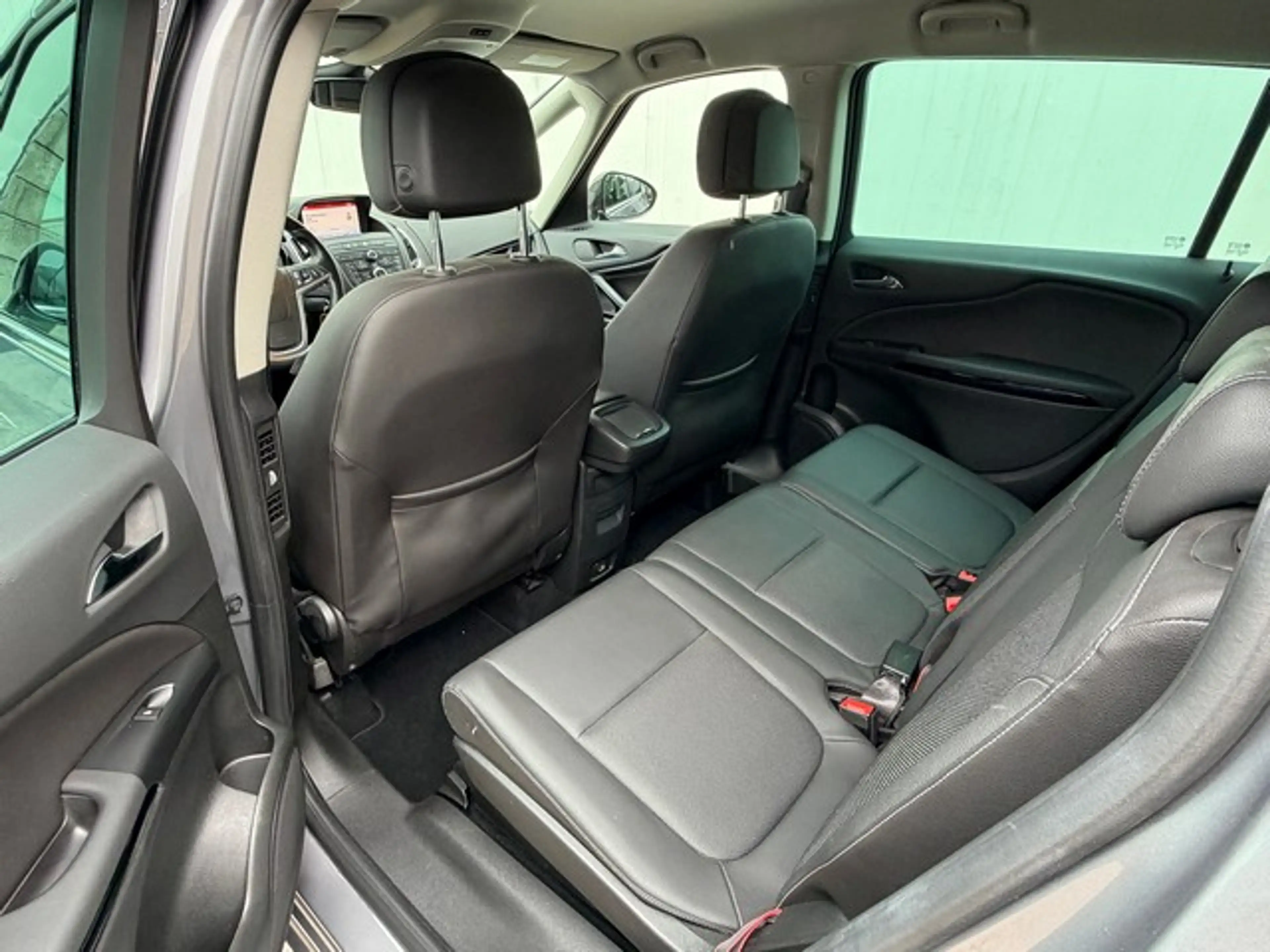 Opel Zafira 1.4 Turbo Executive met Leer, Winterpakket, Navi/C — photo 15