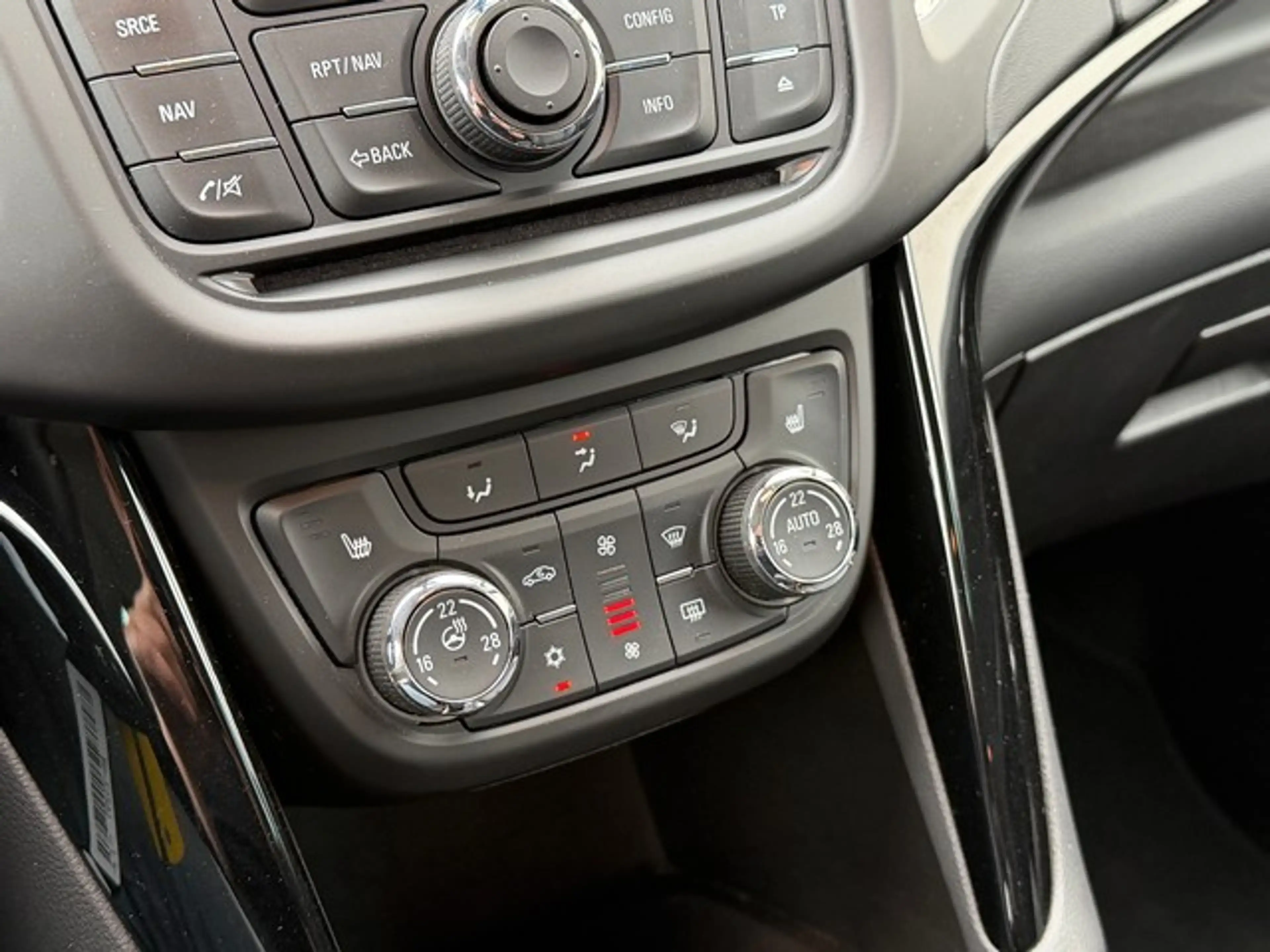 Opel Zafira 1.4 Turbo Executive met Leer, Winterpakket, Navi/C — photo 17