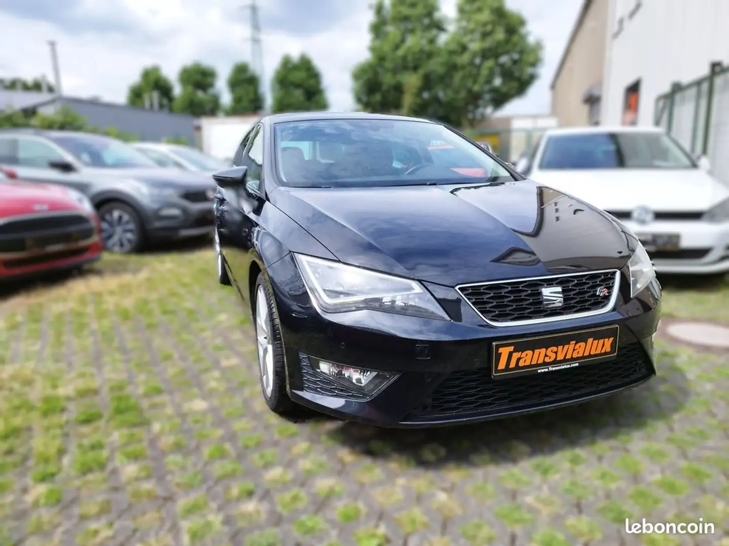 SEAT Leon 1.4 tsi 122 fr 5 portes Noir - 2