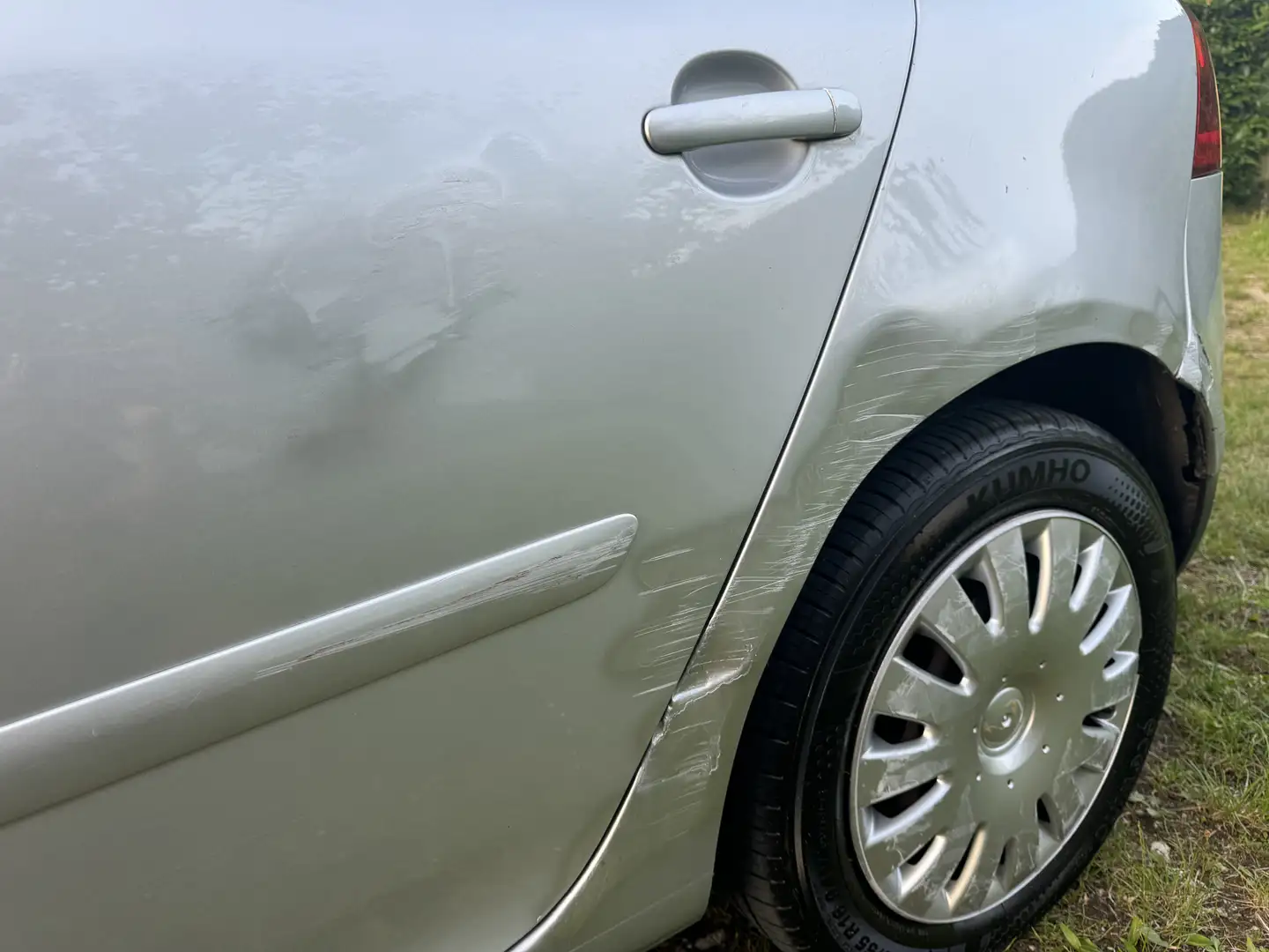 Volkswagen Golf 5p 1.9 tdi Comfortline - 1