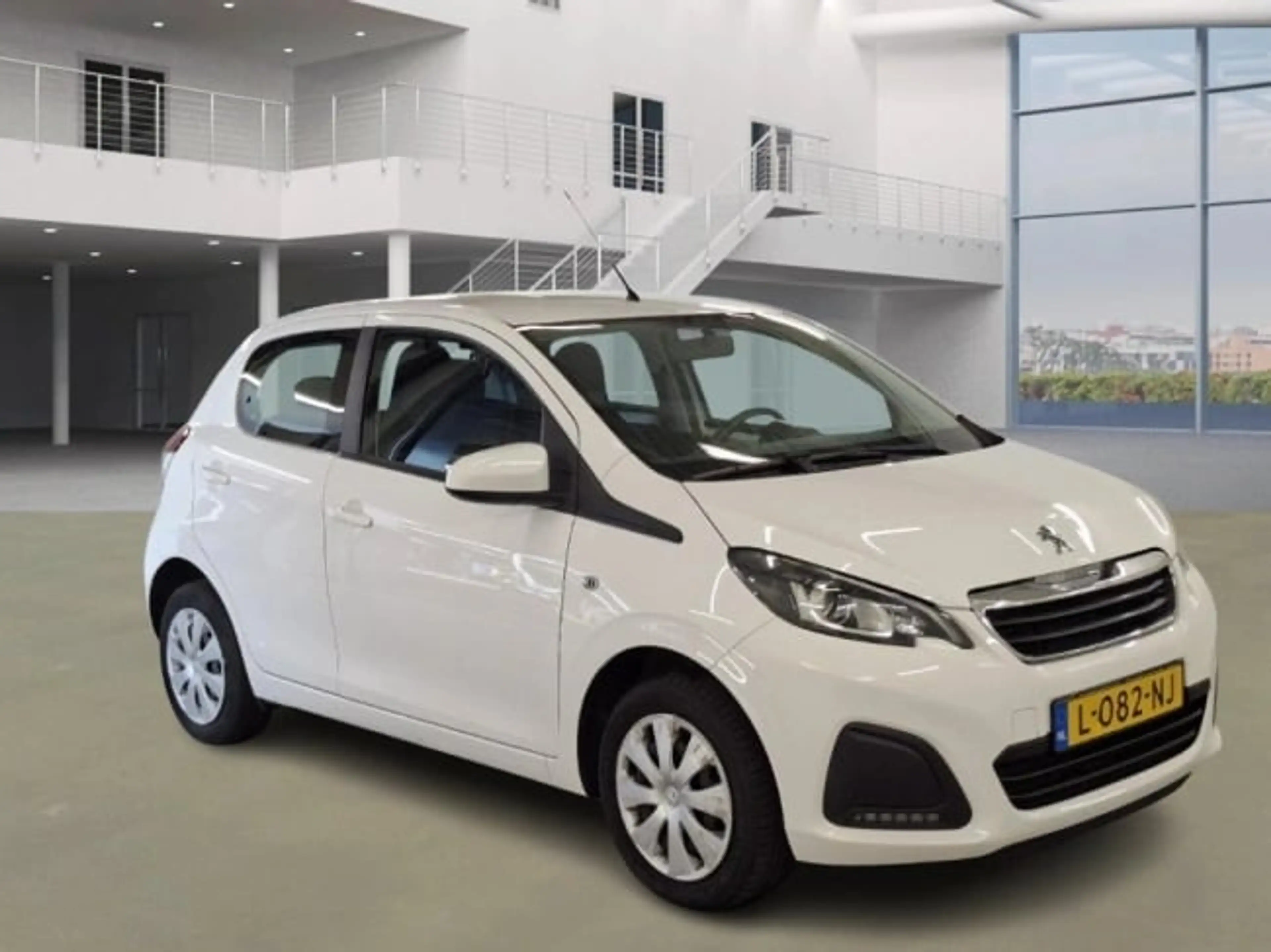 Peugeot 108 1.0 e-VTi Active Camera | Carplay | Airco | Bleuto — photo 11