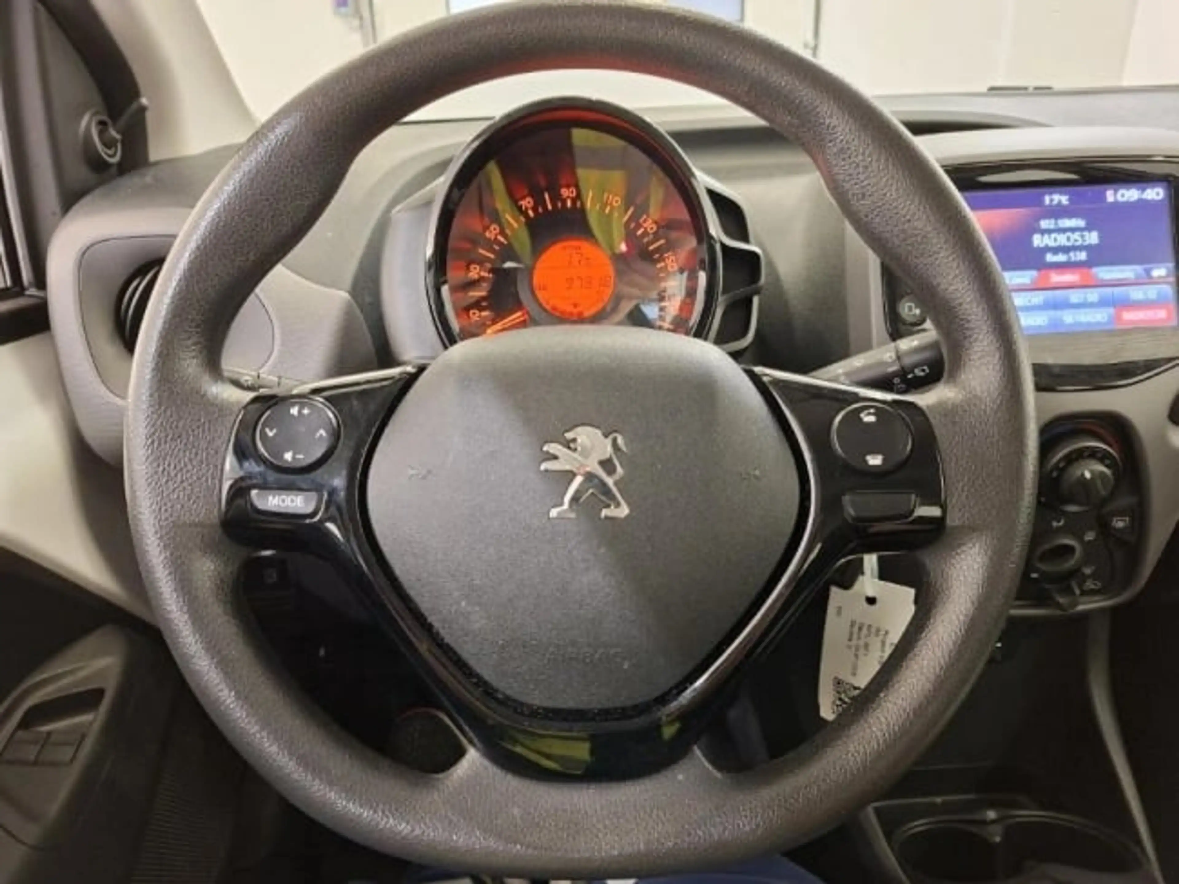 Peugeot 108 1.0 e-VTi Active Camera | Carplay | Airco | Bleuto — photo 5