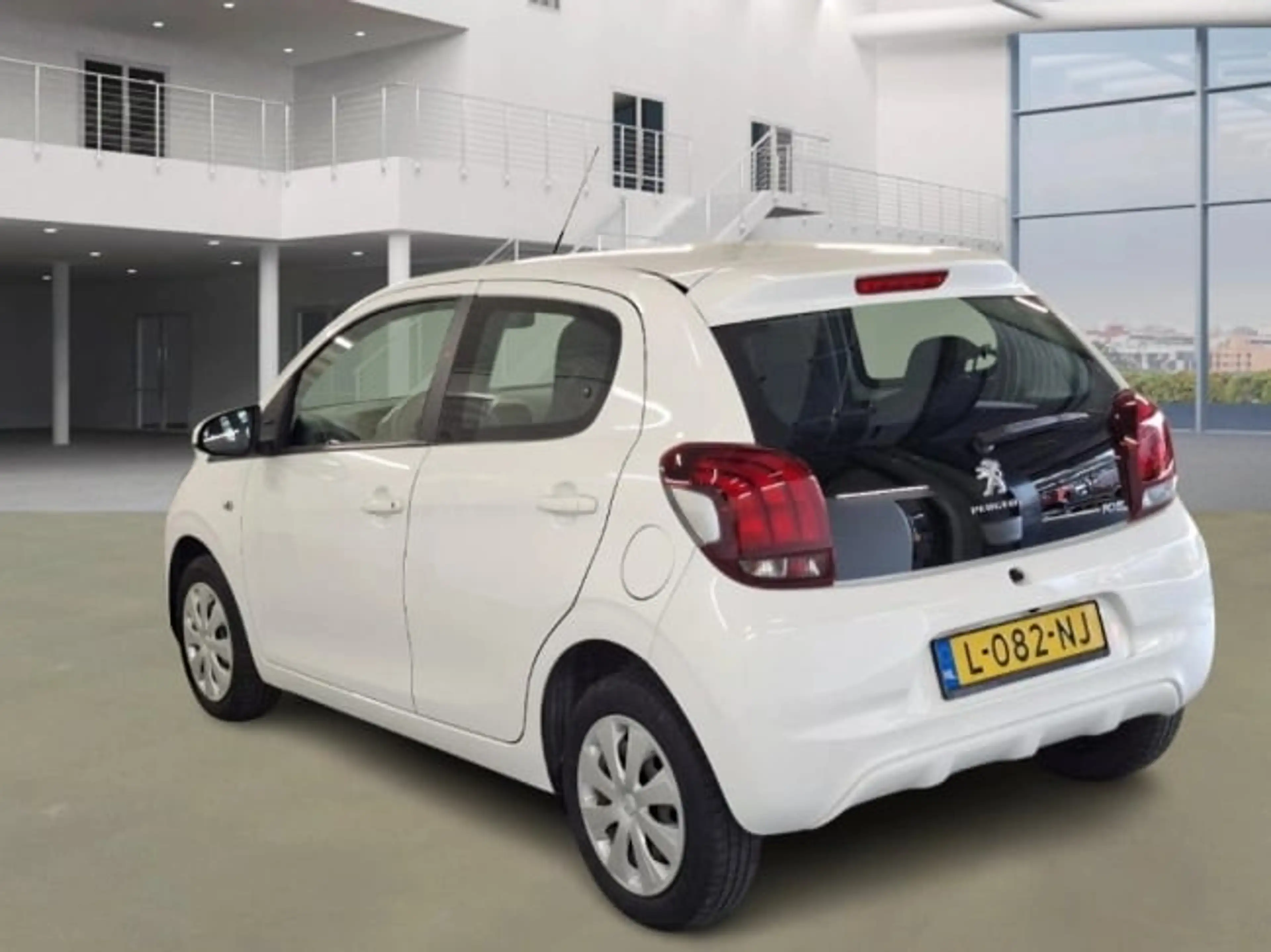 Peugeot 108 1.0 e-VTi Active Camera | Carplay | Airco | Bleuto — photo 10