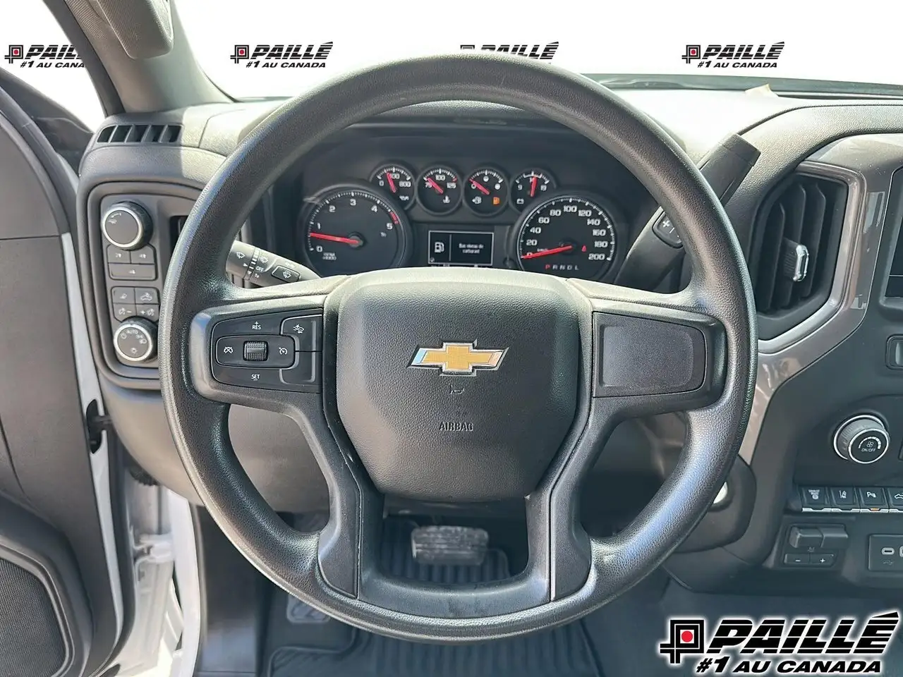 Chevrolet Silverado 2500 снимка Chevrolet Silverado 2500