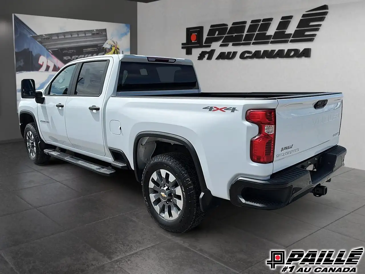 Chevrolet Silverado 2500 снимка Chevrolet Silverado 2500