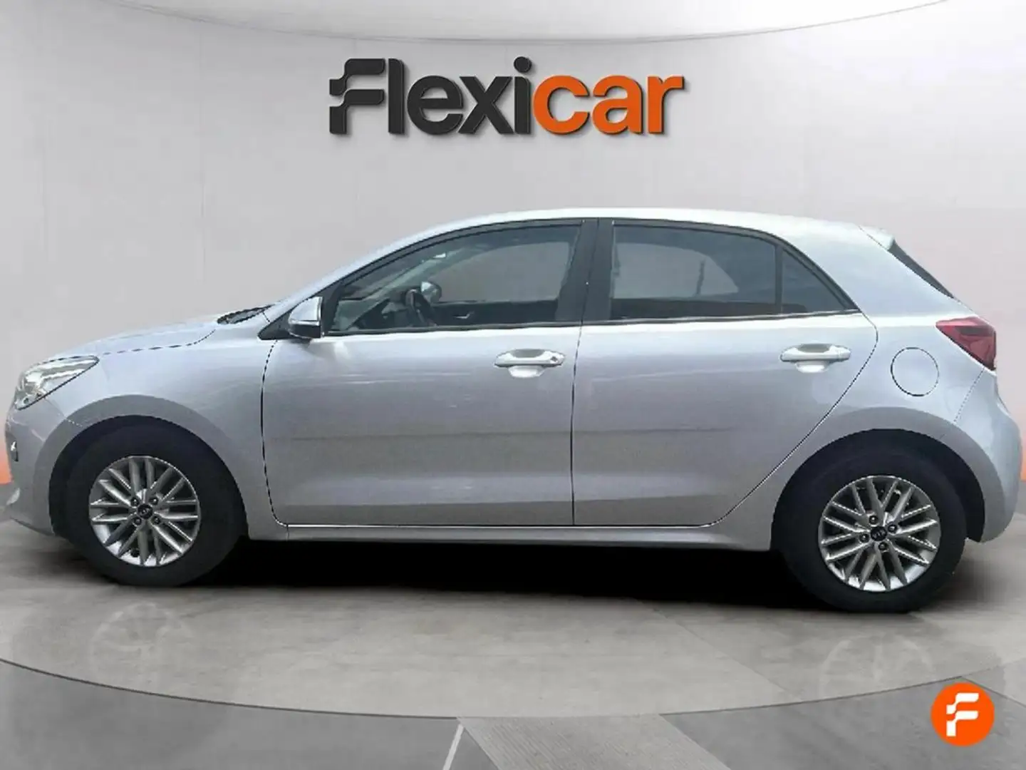 Kia Rio 1.0 T-GDi 74kW (100CV) Drive Gris - 2