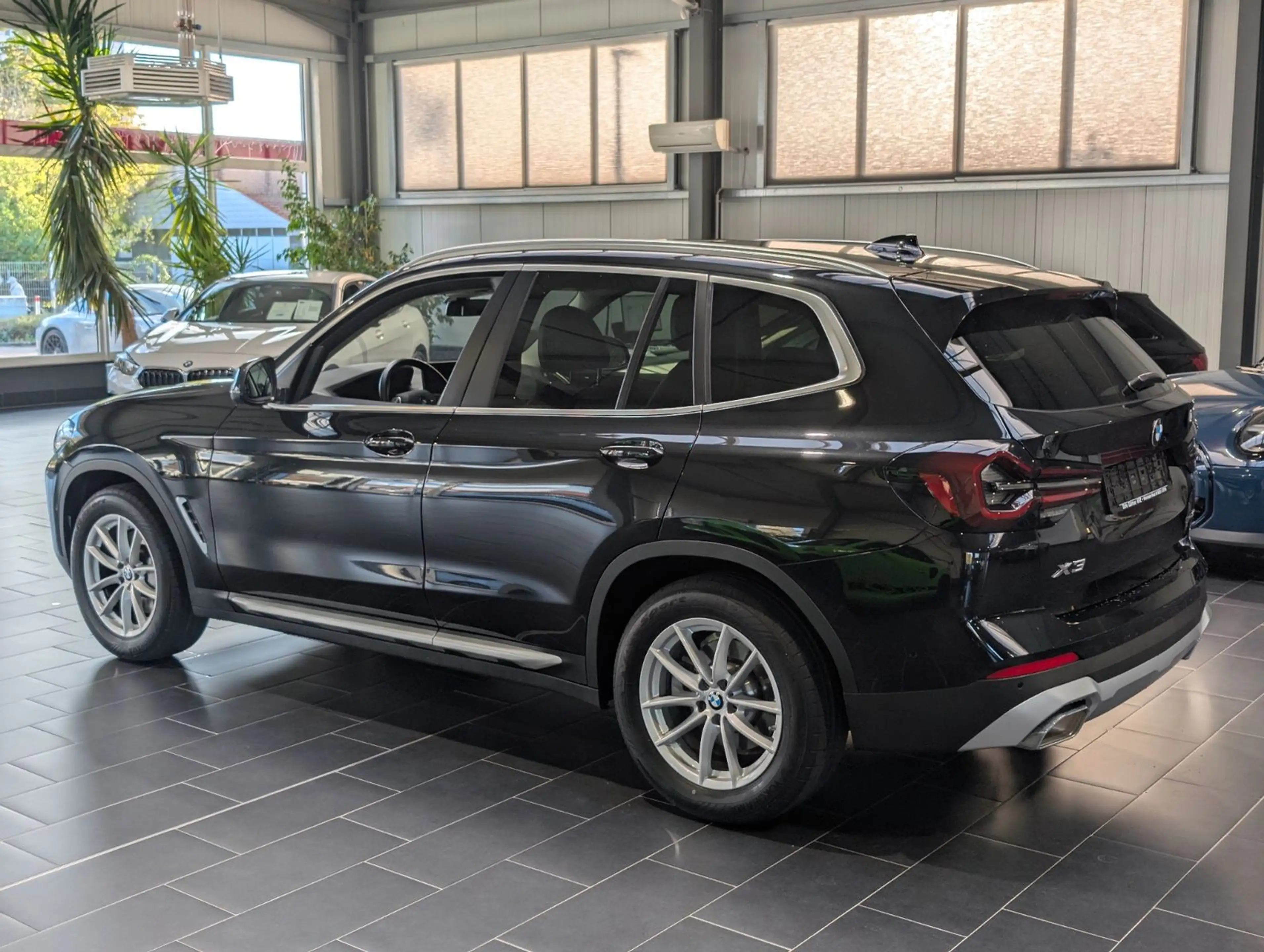 BMW X3 xDrive30i Aut. 8-fach 1.Hand — photo 2