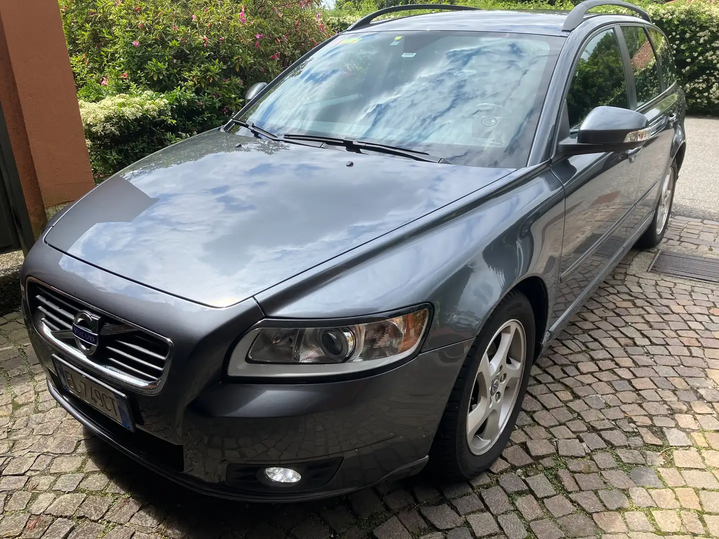 Volvo V50 V50 1.6 d2 Polar 115cv Grigio - 1