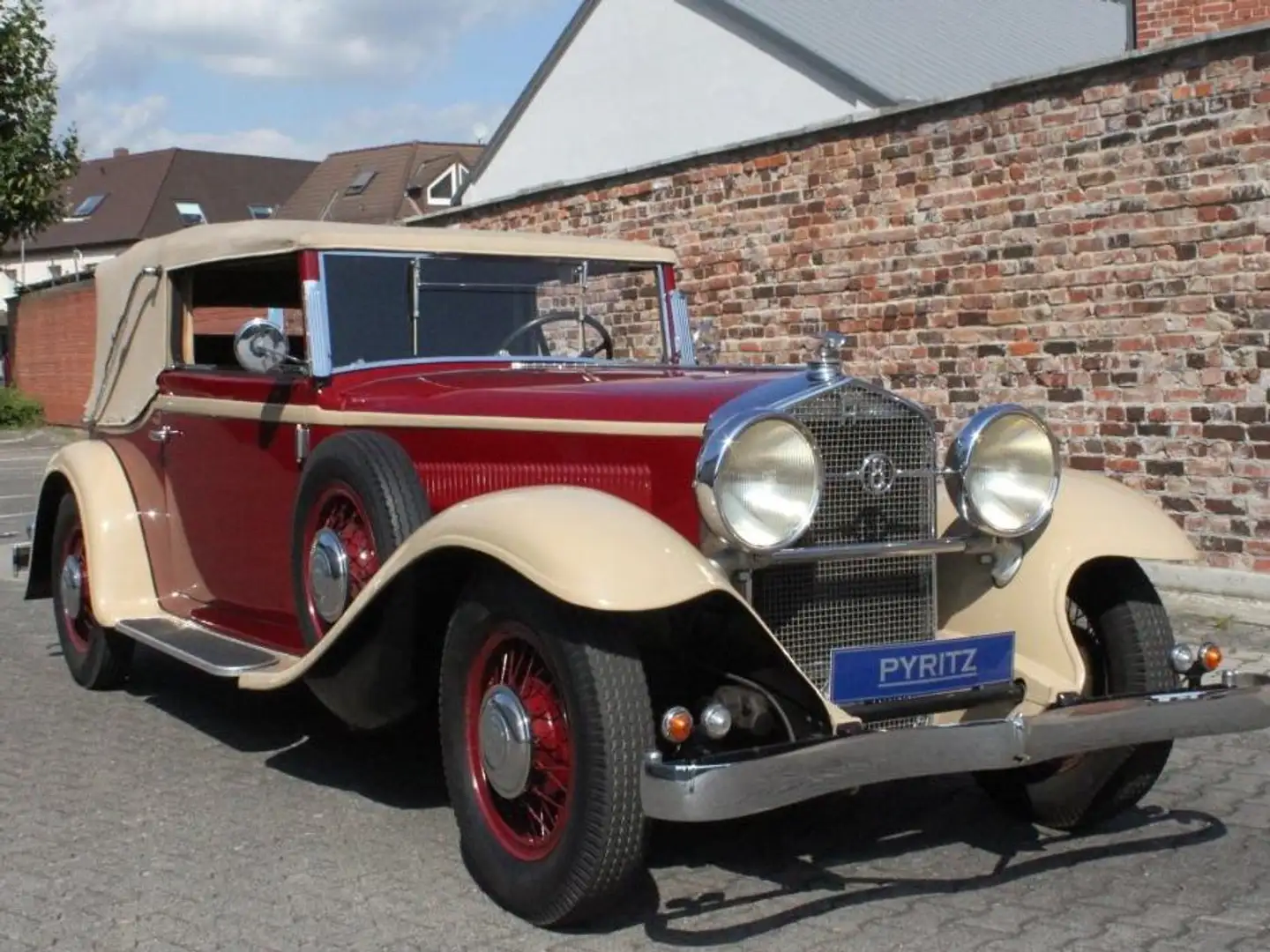 Drugi Horch 470 bež - 2