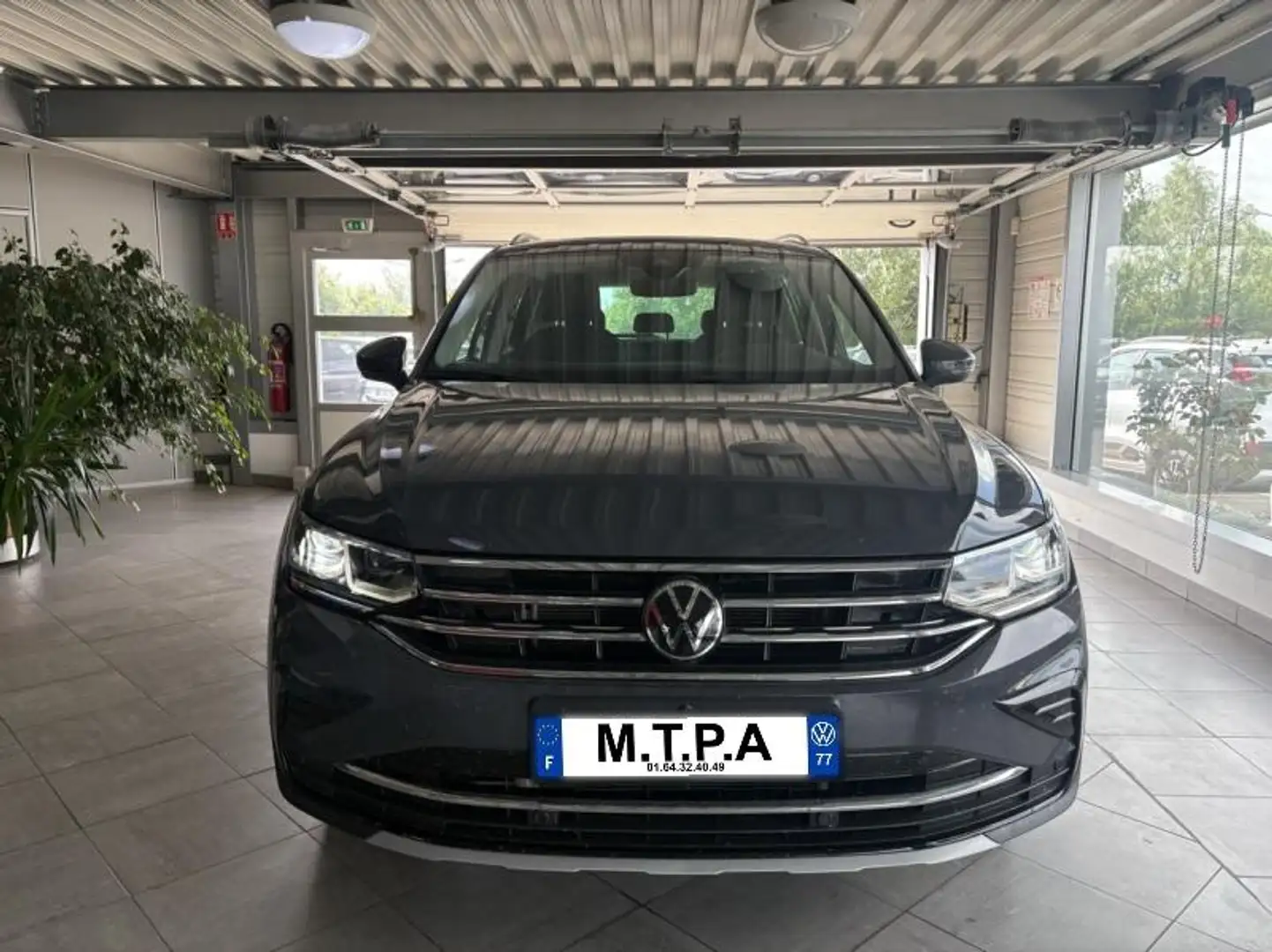Volkswagen Tiguan 2.0 TDI 150ch Elegance DSG7 Gris - 1
