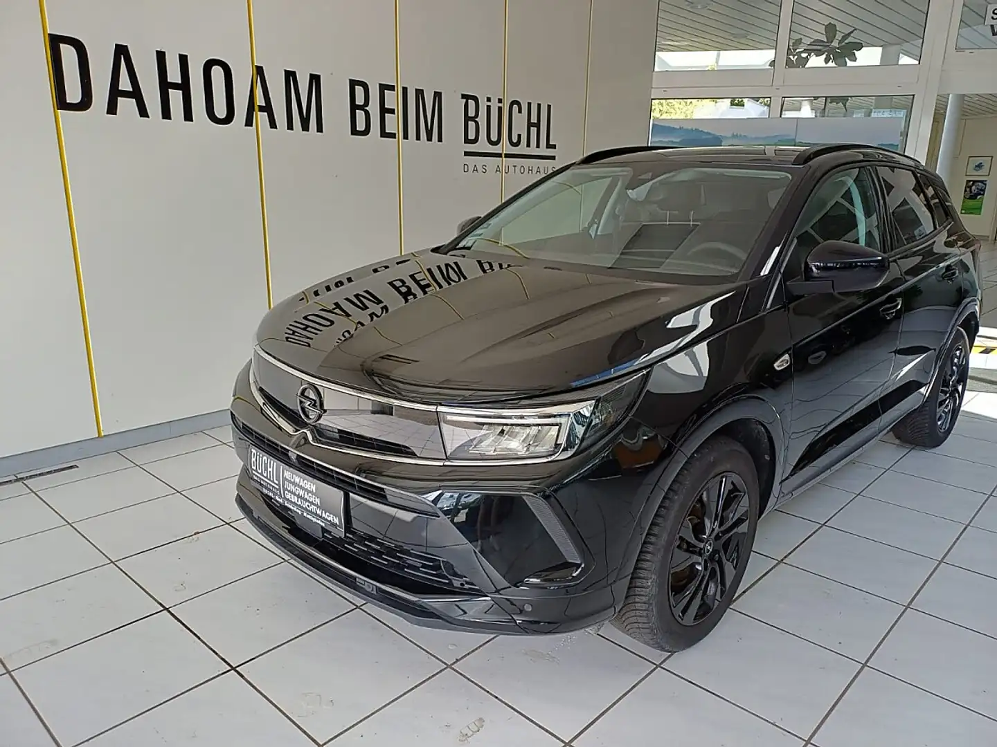 Opel Grandland 1,2 Turbo GS Start/Stop Aut. Schwarz - 2