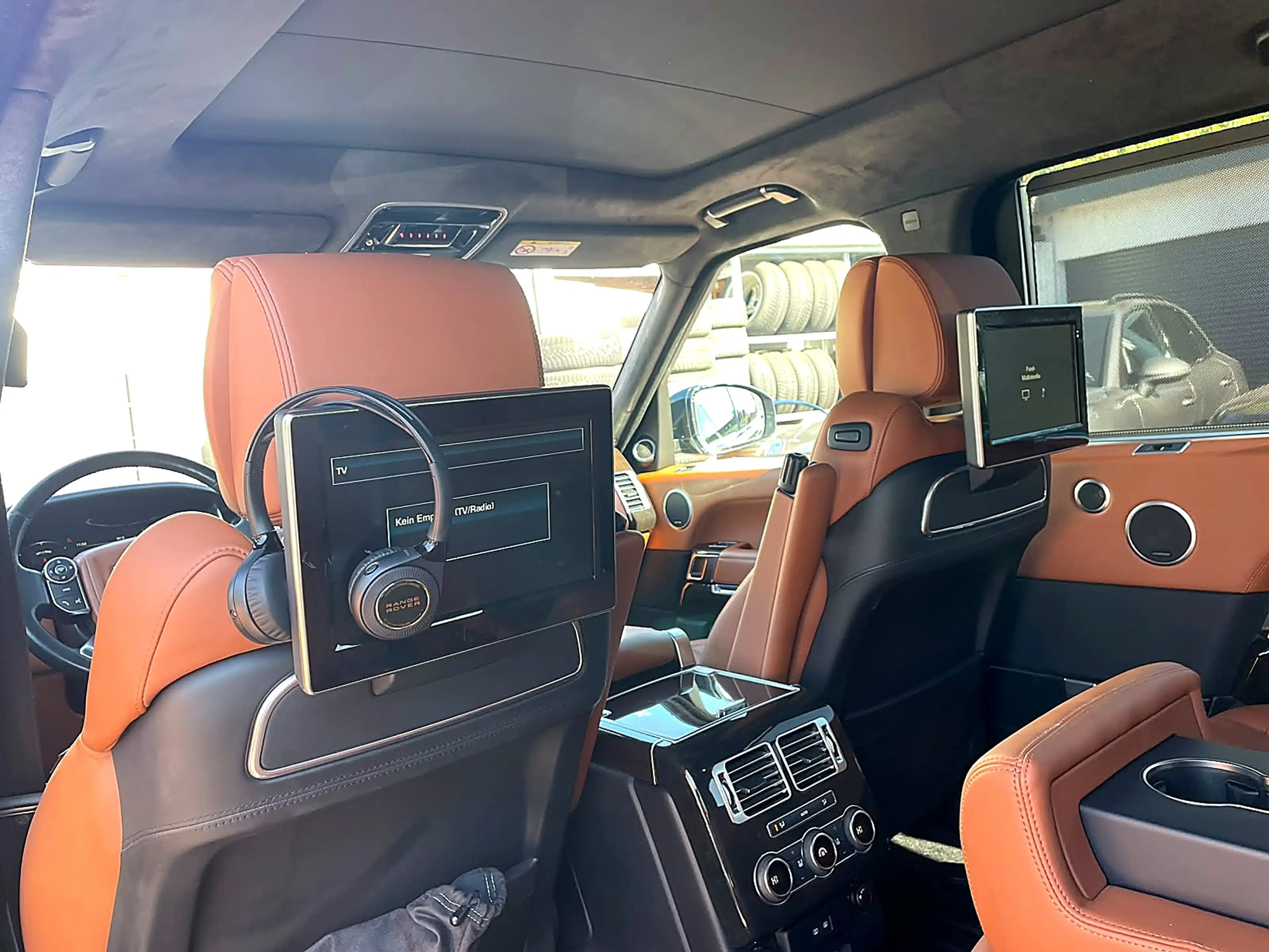 Land Rover Range Rover Autobiography LWB lang FOND-TV VOLL — photo 10