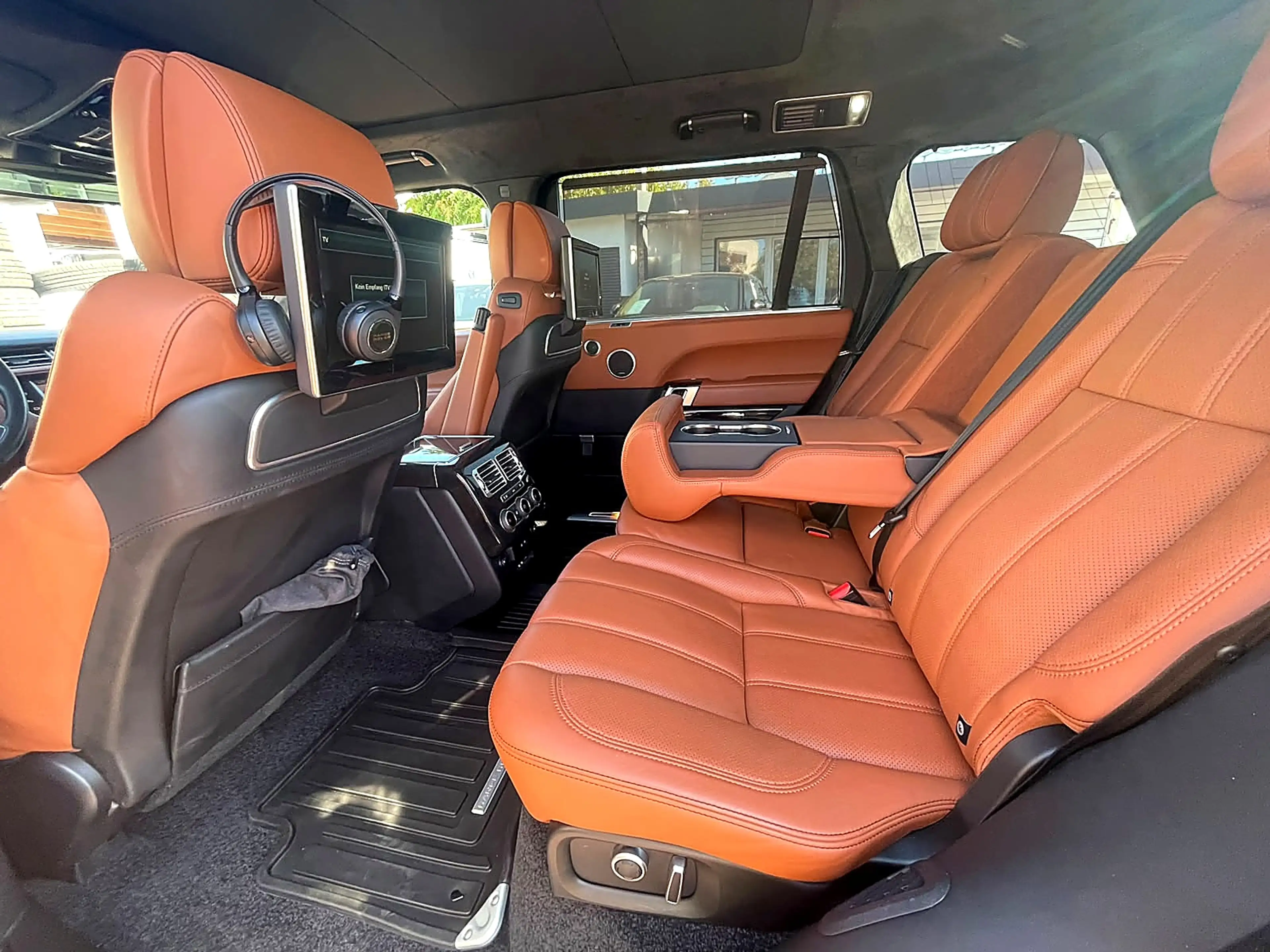 Land Rover Range Rover Autobiography LWB lang FOND-TV VOLL — photo 9