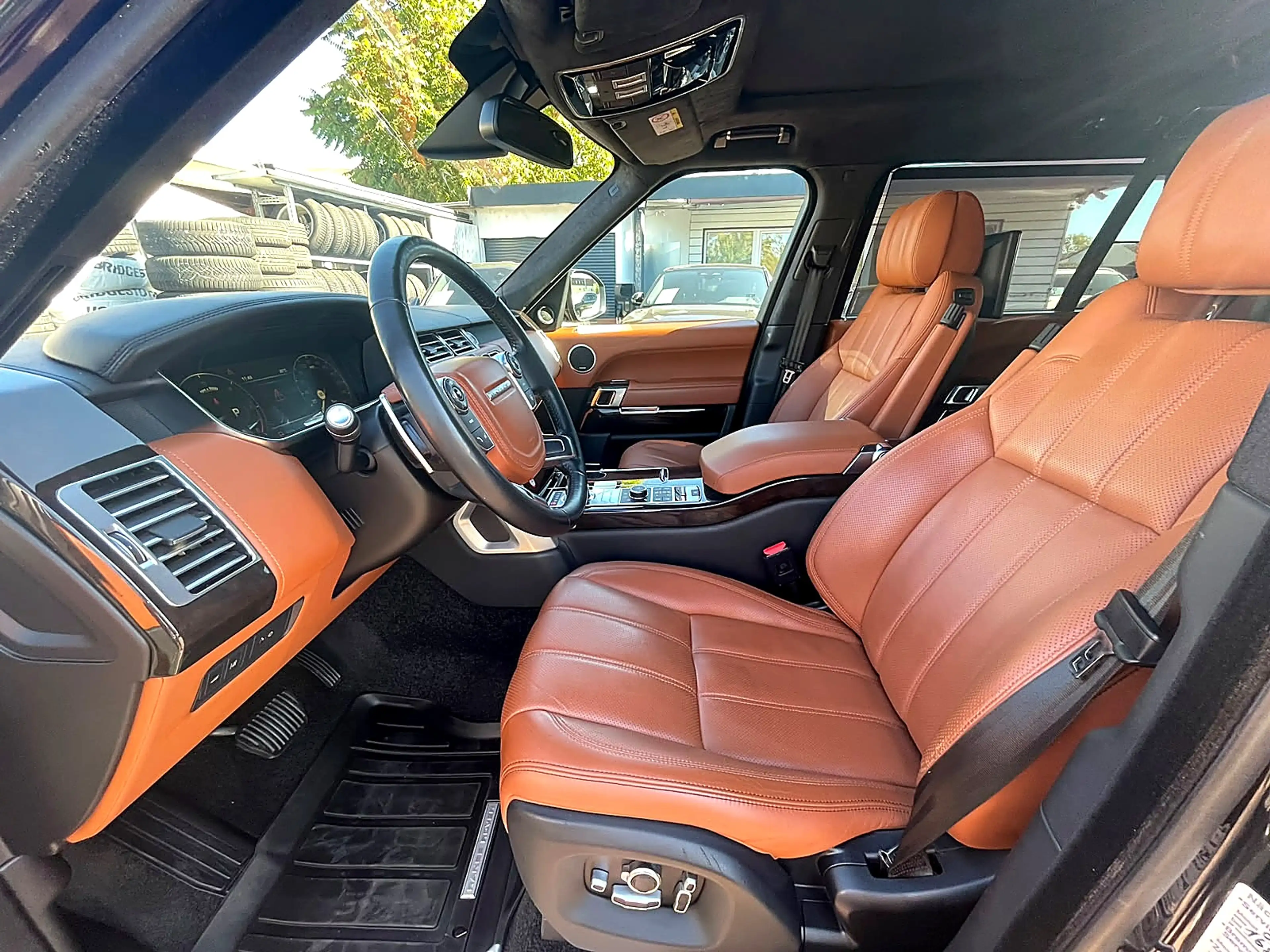Land Rover Range Rover Autobiography LWB lang FOND-TV VOLL — photo 8
