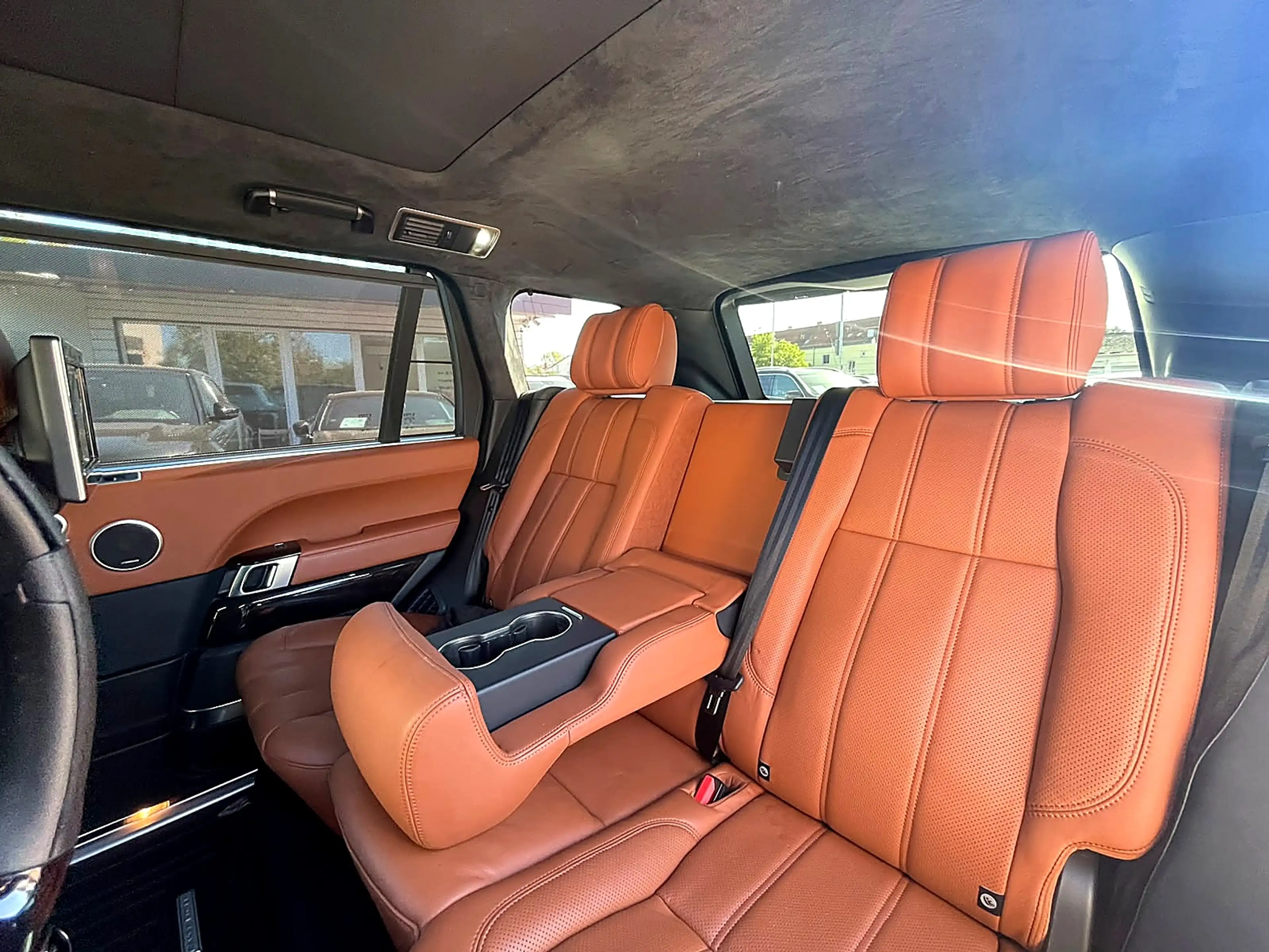 Land Rover Range Rover Autobiography LWB lang FOND-TV VOLL — photo 11