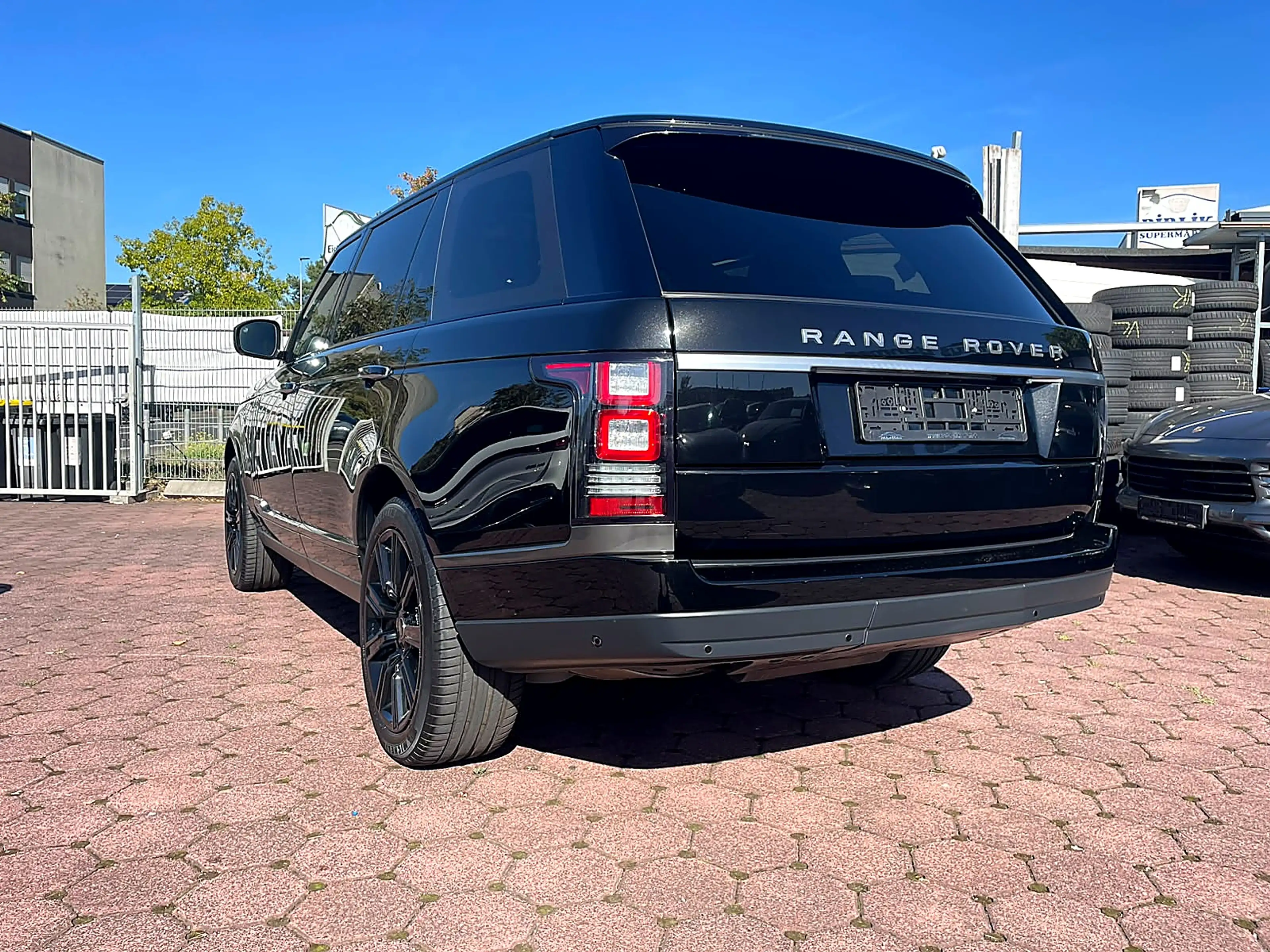 Land Rover Range Rover Autobiography LWB lang FOND-TV VOLL — photo 3