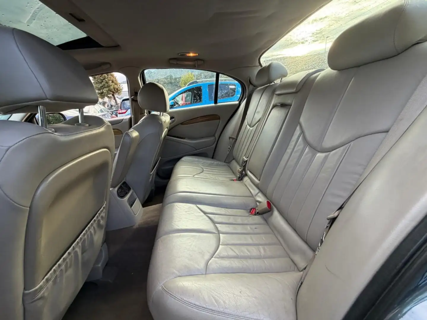 Jaguar S-Type 3.0 V6 Sport - 2