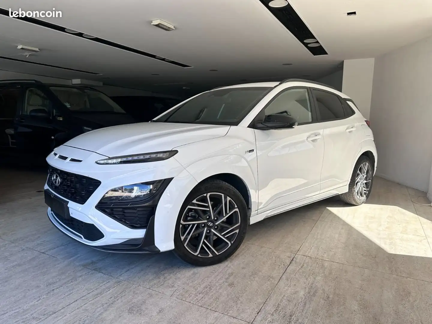 Hyundai KONA 1.0 T-GDi 120 Hybrid 48V Blanc - 1