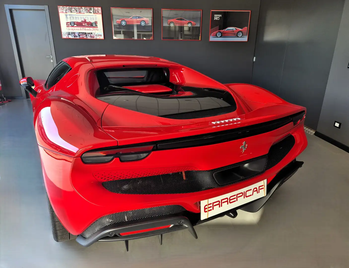 Ferrari 296 GTB 3.0-PREZZO NETTO 251.000-SOLO 237KM-NAZIONALE Rojo - 2