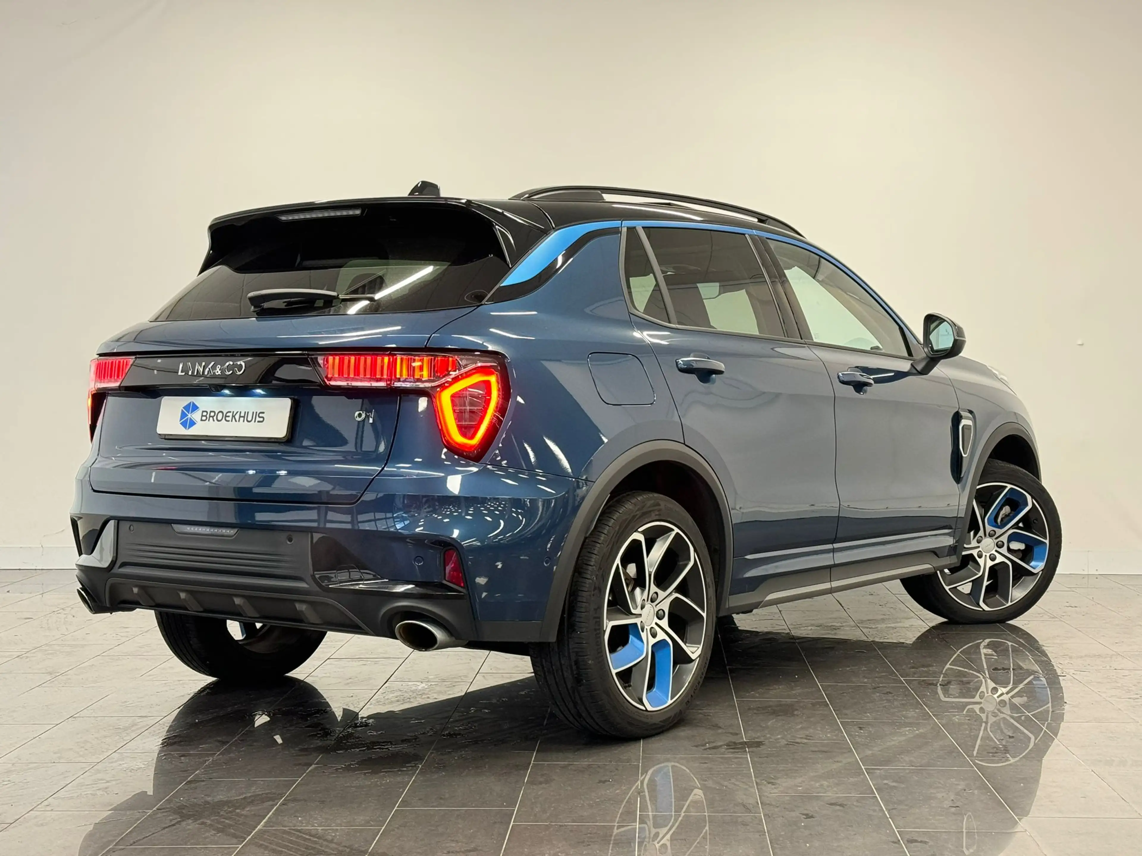Lynk & Co 01 1.5 | 360 Camera | Apple Carplay\Andorid Auto | Cr — photo 6
