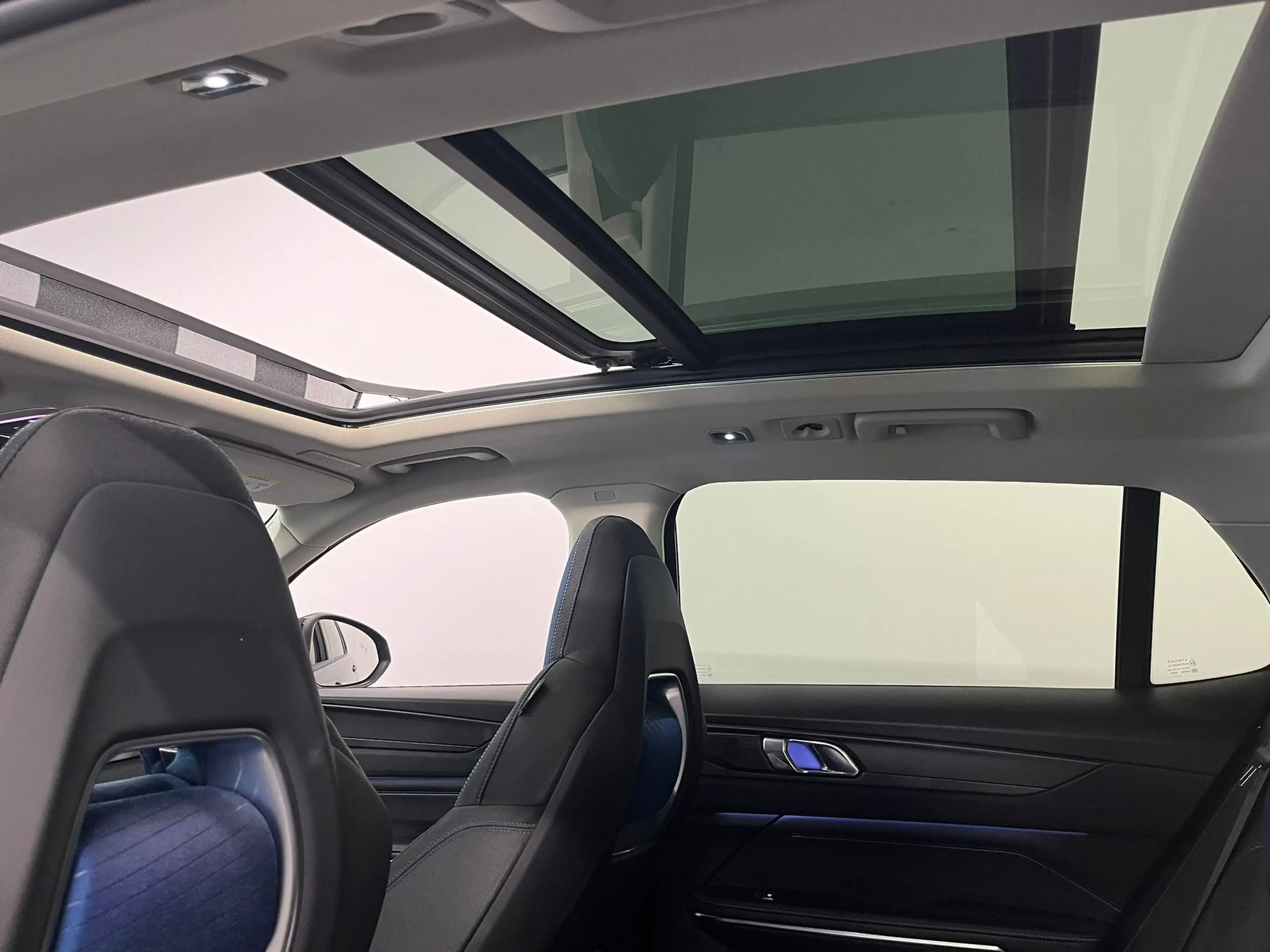 Lynk & Co 01 1.5 | 360 Camera | Apple Carplay\Andorid Auto | Cr — photo 38