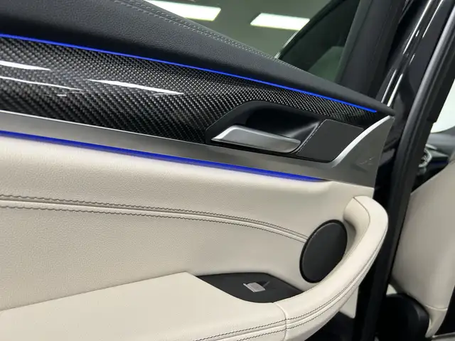 BMW X4 M view 16