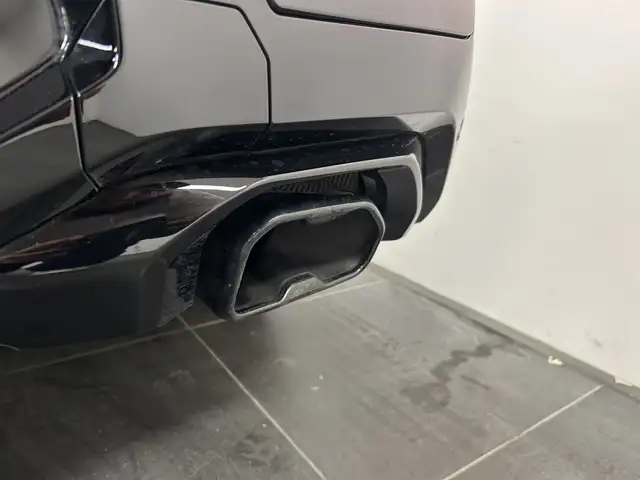 BMW X4 M view 12