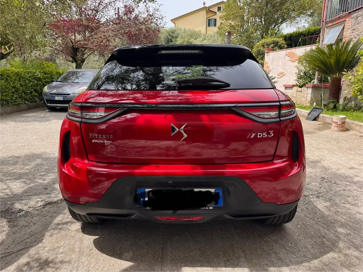 DS Automobiles DS 3 Crossback DS3 2019 Crossback DS3 e-tense Performance Line Rosso - 2