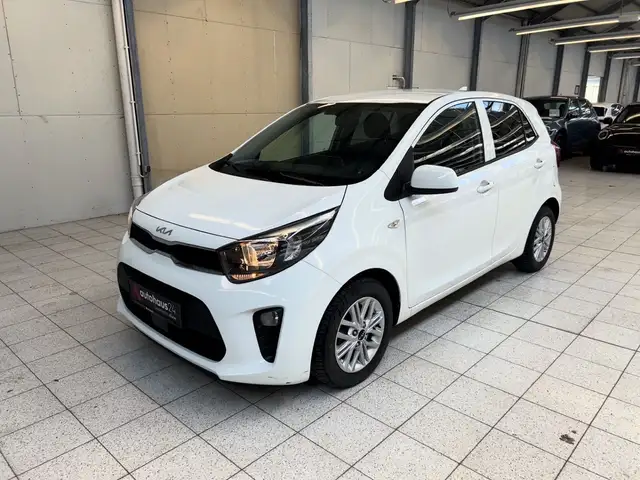 Kia Picanto view 3