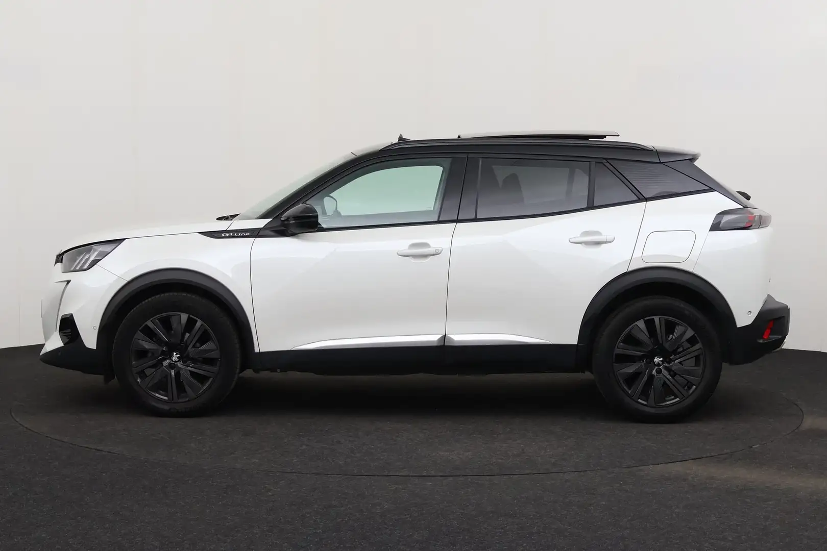 Peugeot 2008 1.2 i + CARPLAY + LEDER + CAMERA + PDC + CRUISE + Weiß - 2