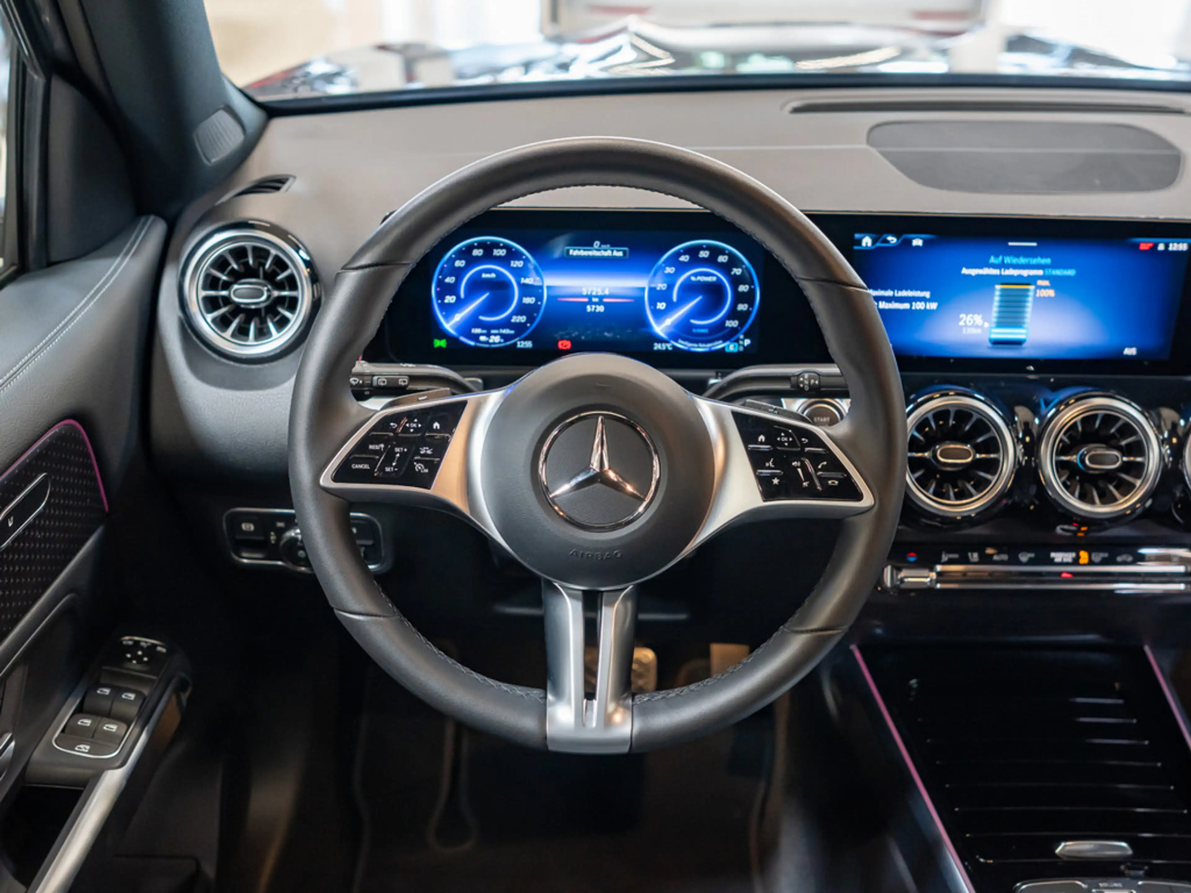 Mercedes-Benz EQB 250 + Progressive Advanced LED NAVI KAMERA — photo 13