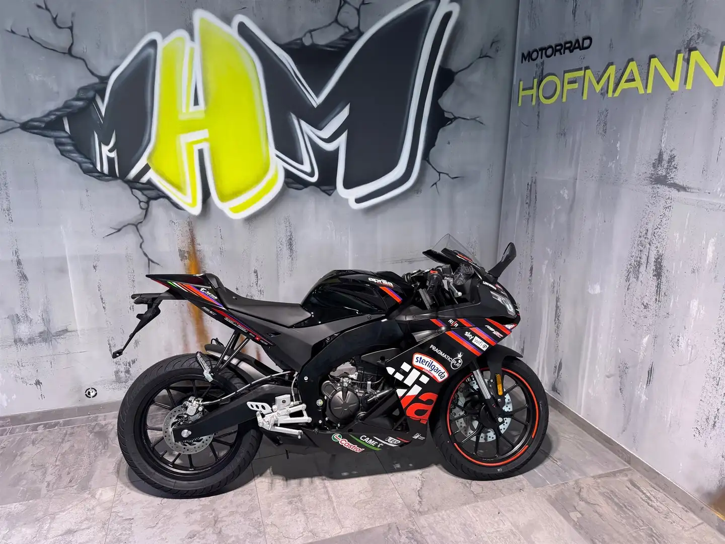 Aprilia RS 125 Neues Modell Euro 5+ Чорний - 1