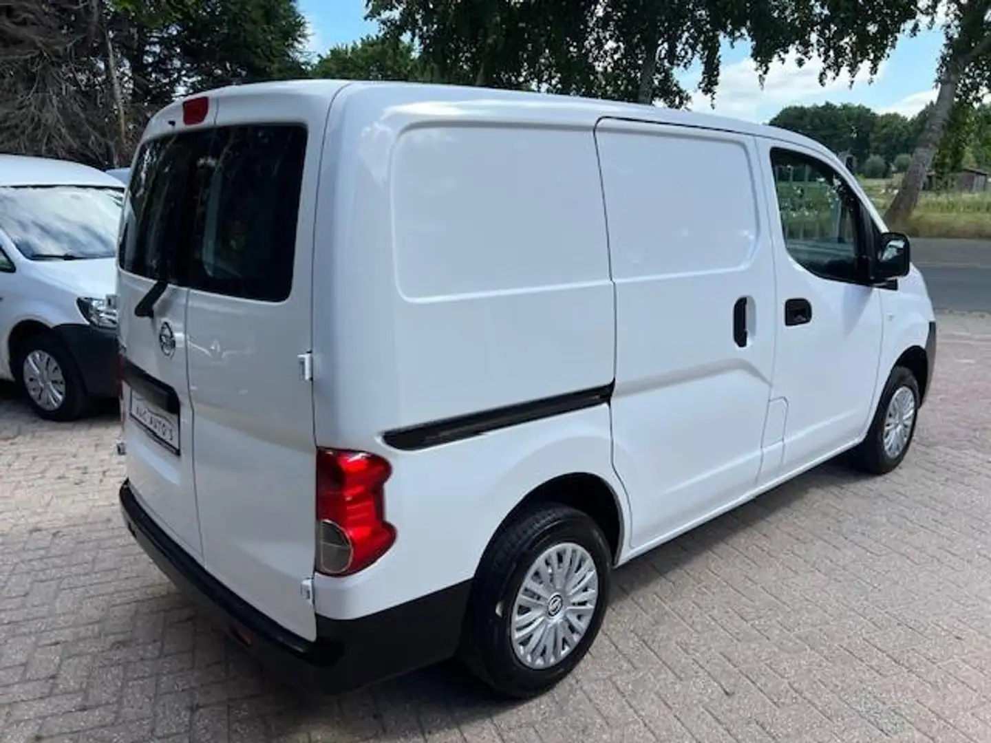 Nissan NV200 1.6 / 110PK / AIRCO / 2X SCHUIFDEUR Wit - 2