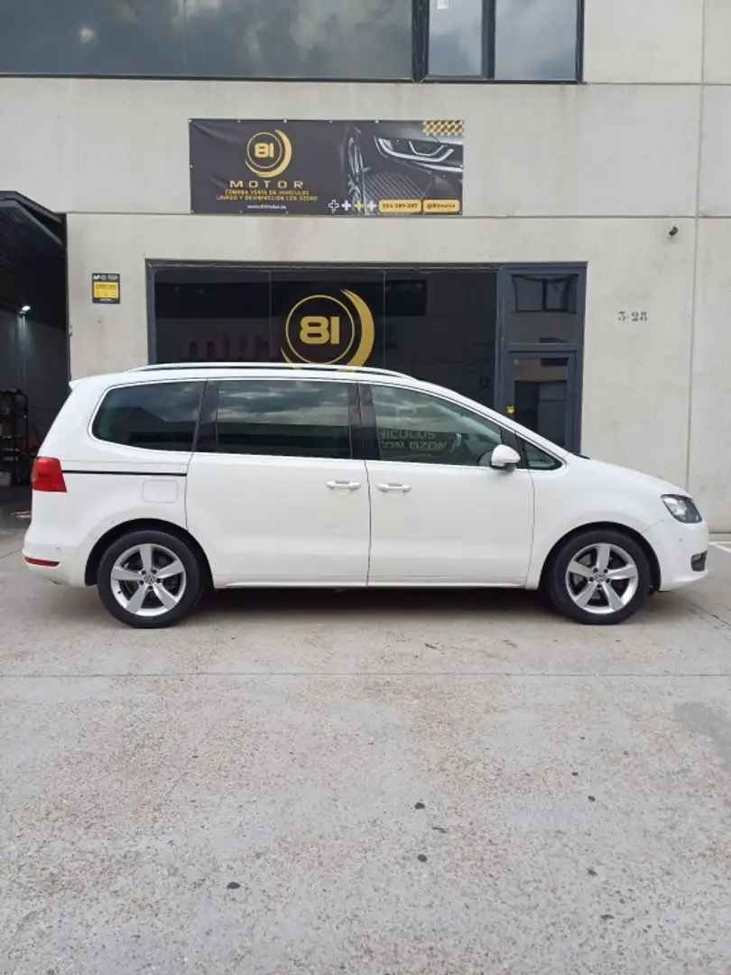 Volkswagen Sharan 2.0TDI Sport BMT 140 Weiß - 1