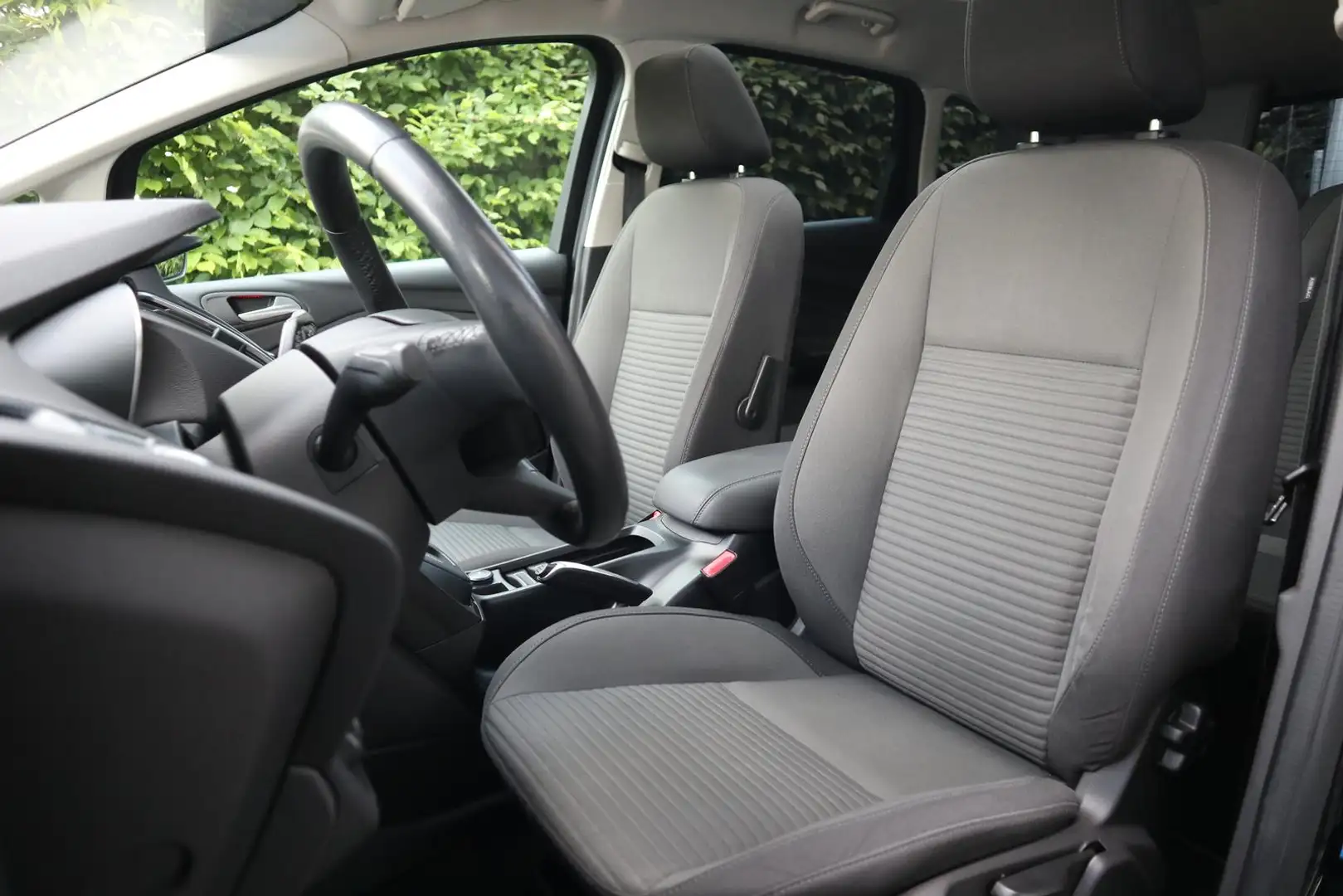 Ford C-Max 1.5 Titanium TEMP KEYLESS PANO SITZH PDC Noir - 2