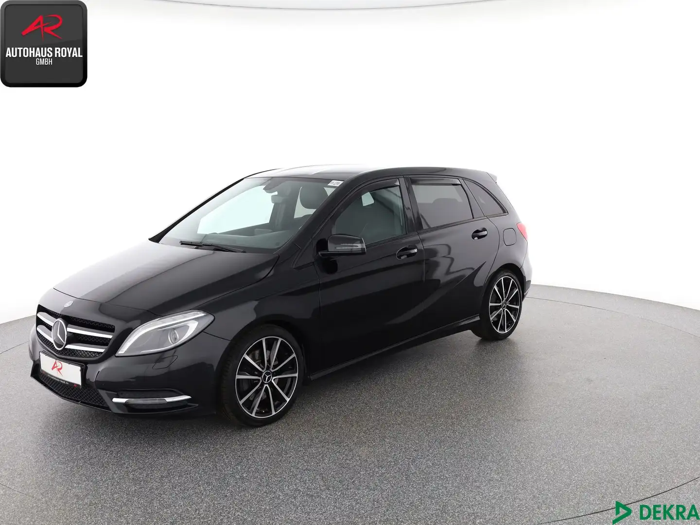 Mercedes-Benz B 250 B 250 NIGHTPAKET SPORT SCHECKHEFT,AKT.PARKASSIST Schwarz - 1