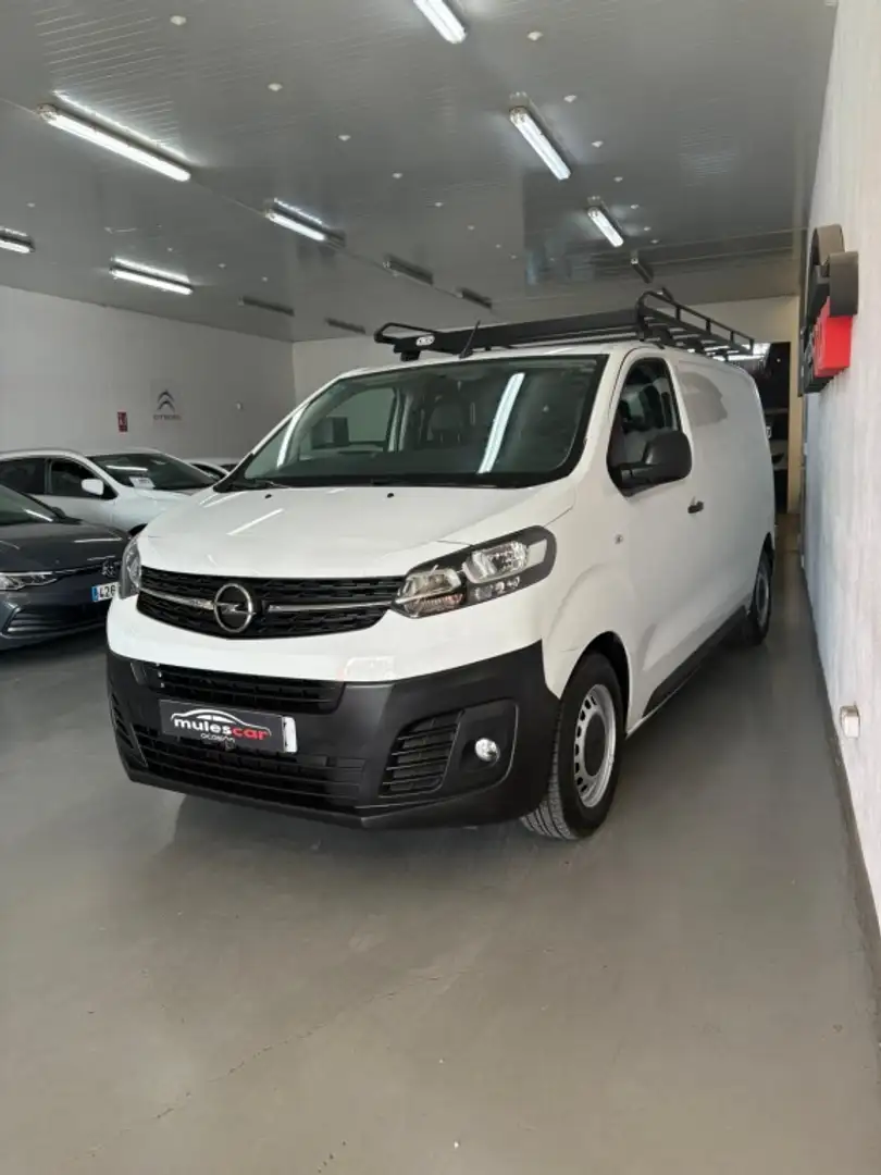 Opel Vivaro Furgón 1.5D M Carga Standard Express 120 Blanc - 2