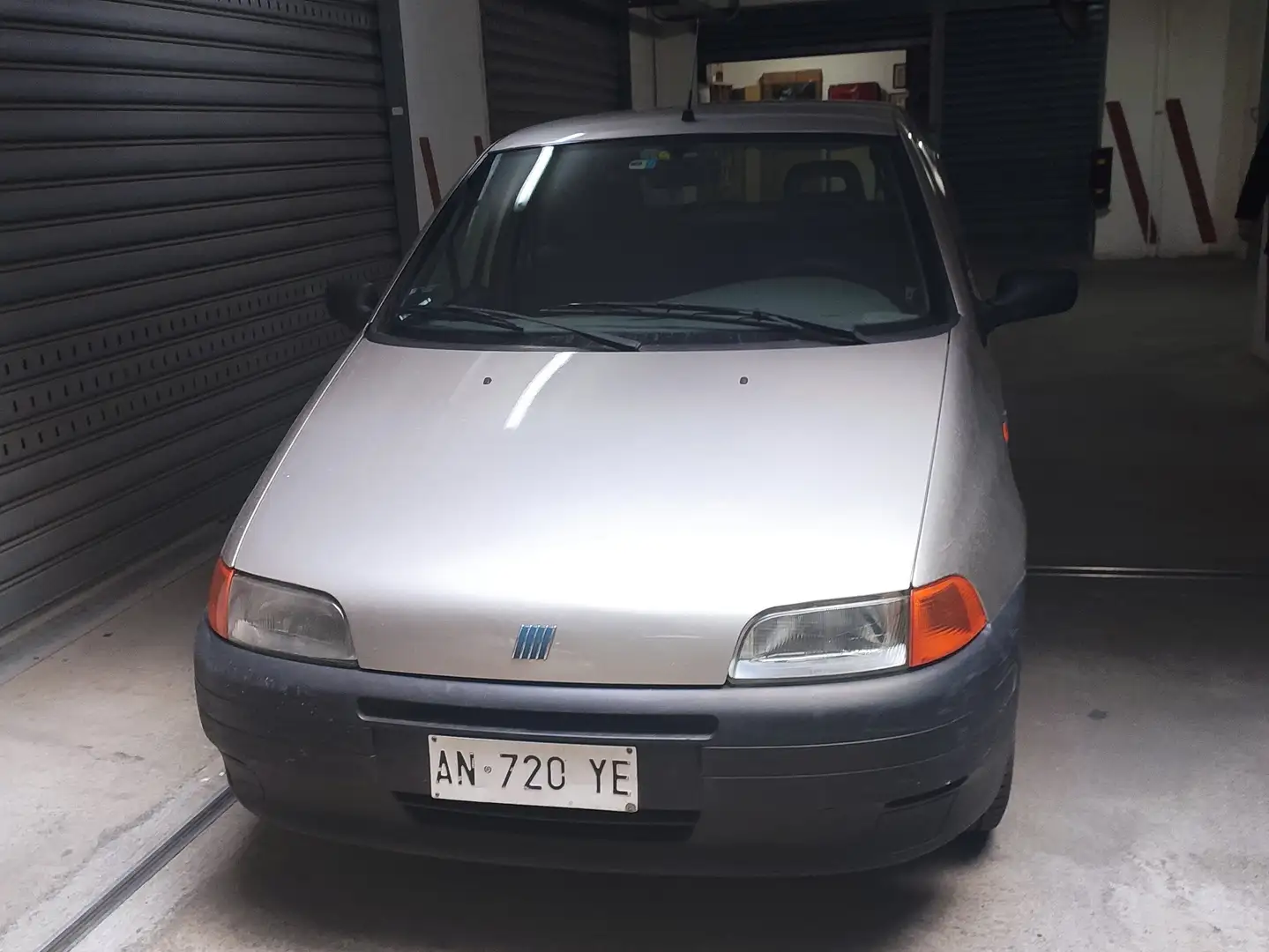Fiat Punto Punto+I+1993+5p+1.2+SX+75cv Argintiu - 1