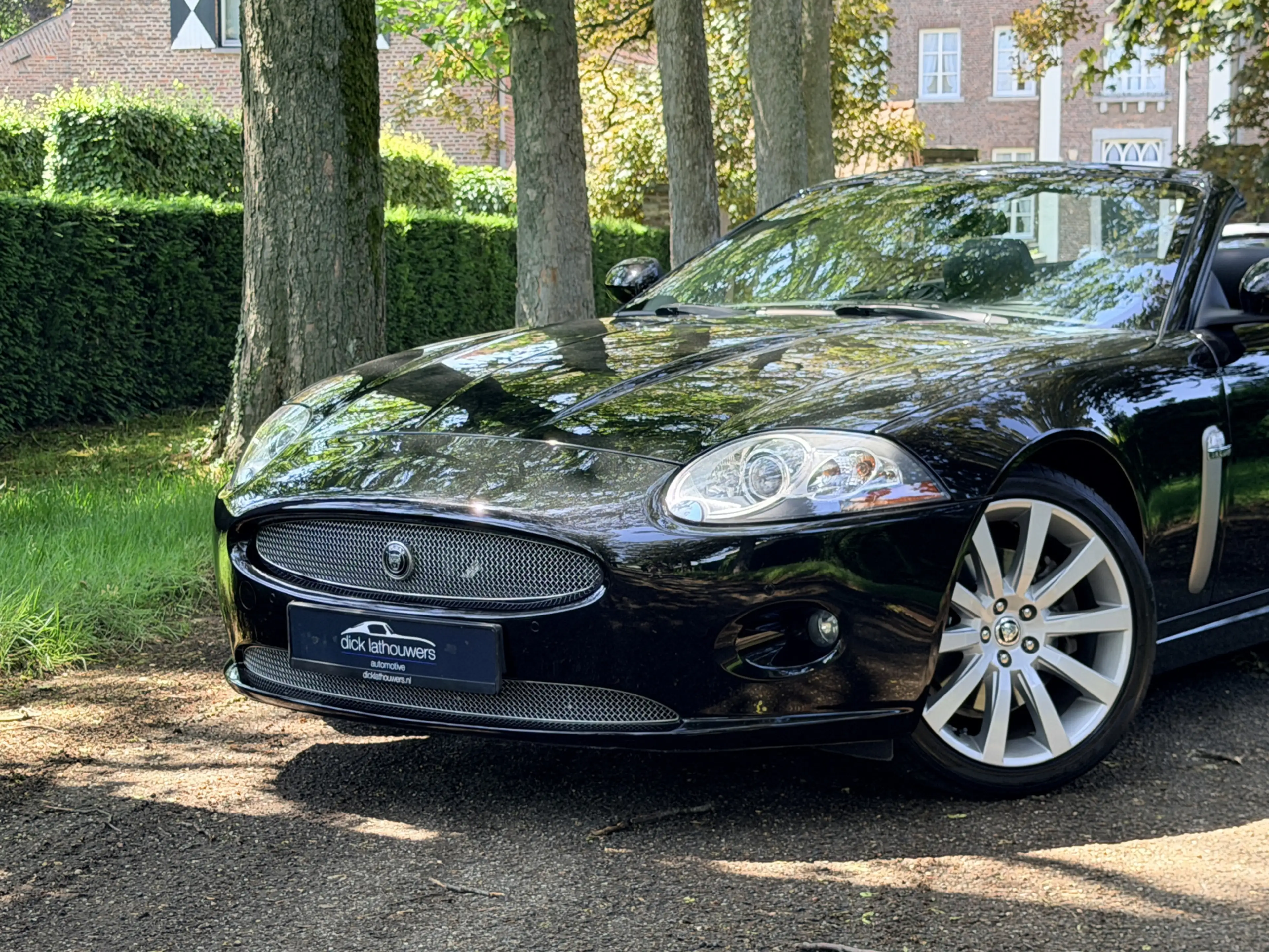 Jaguar XK 3.5 V8 Convertible / 13 YEAR OWNERSHIP / EXCELLENT — photo 14