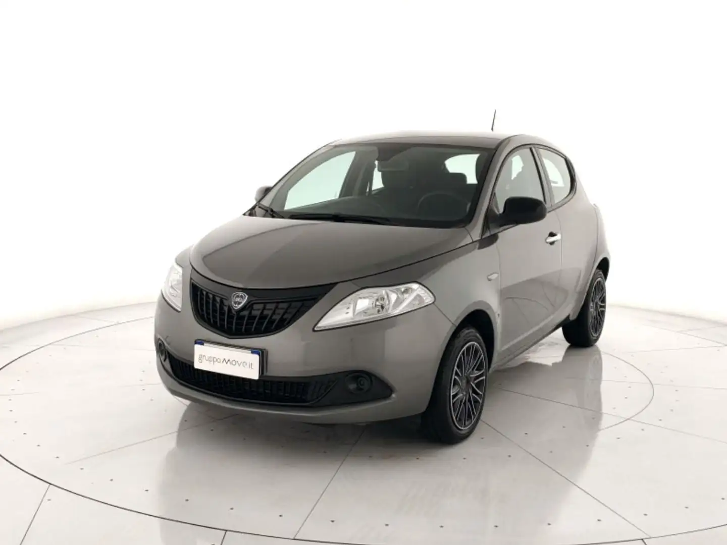 Lancia Ypsilon 1.0 firefly hybrid Silver Plus s&s 70cv Grigio - 1