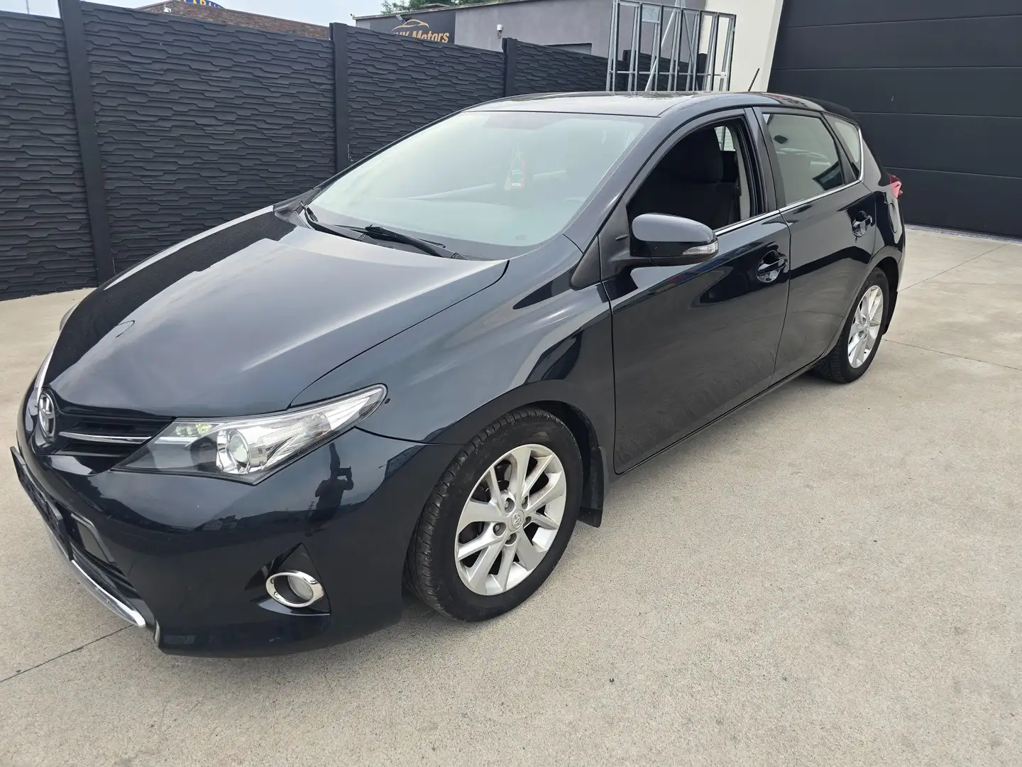 Toyota Auris 1.4 D-4D ECO Active***prete a immatriculer*** Blauw - 2