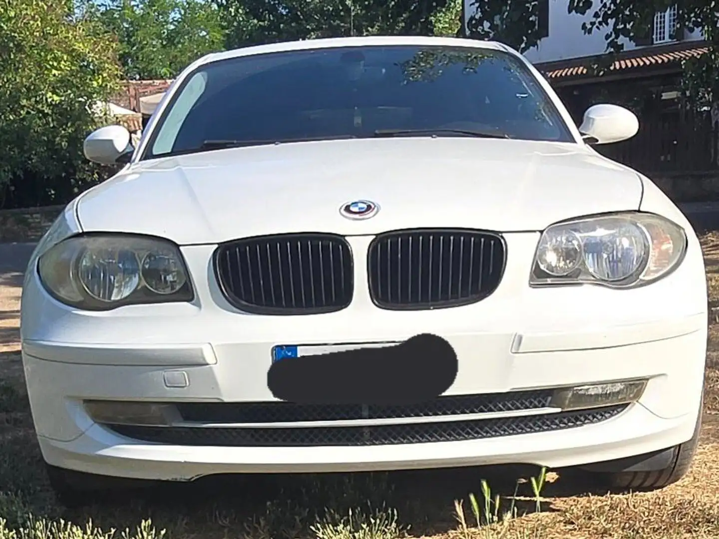 BMW 120 120d 5p Futura dpf Bianco - 1