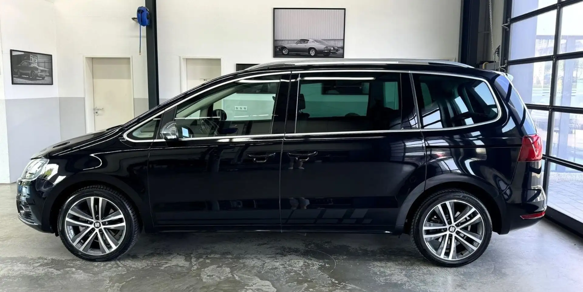 SEAT Alhambra 1.4 TSI FR-Line 7Sitze/ACC/AHK/Pano/Kam Schwarz - 2