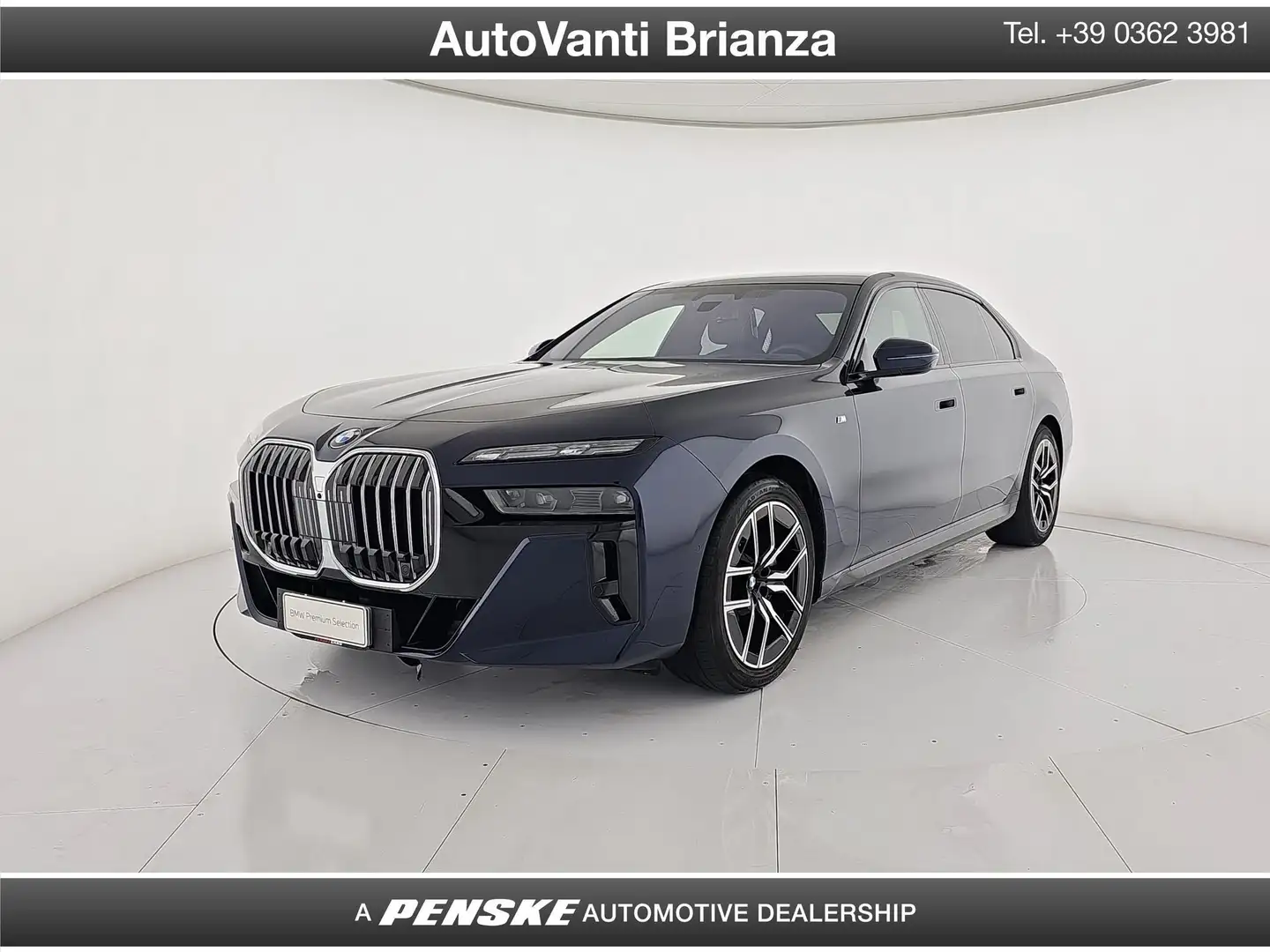 BMW 740 740d xDrive 48V Msport Blau - 1