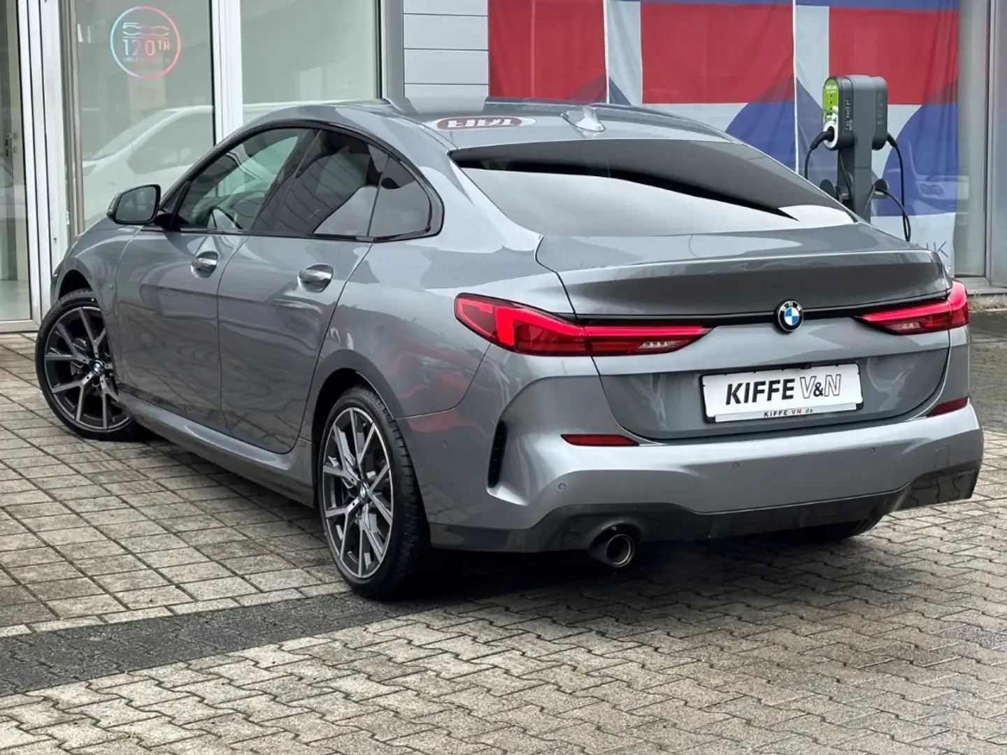 BMW 218 Gran Coupe i MSPORT LCPRO PA H/K ACC LENK-HZ Grau - 2