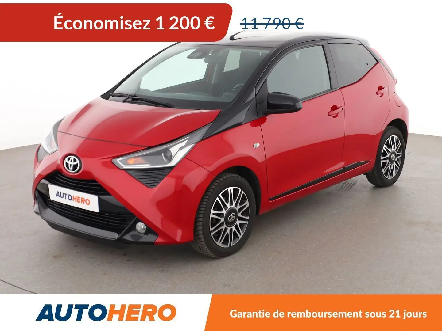 Toyota Aygo 1.0 VVT-i X-Clusiv Rouge - 1